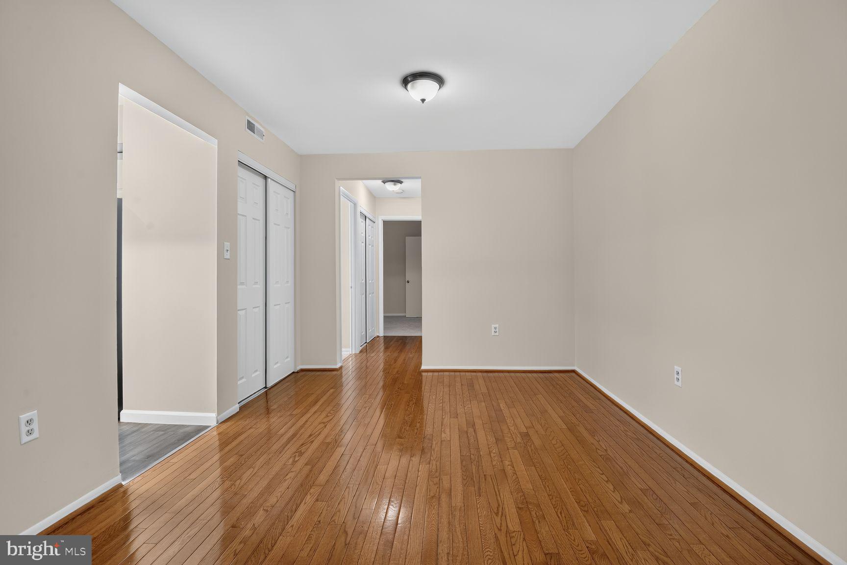 WOODBURN VILLAGE - Residential