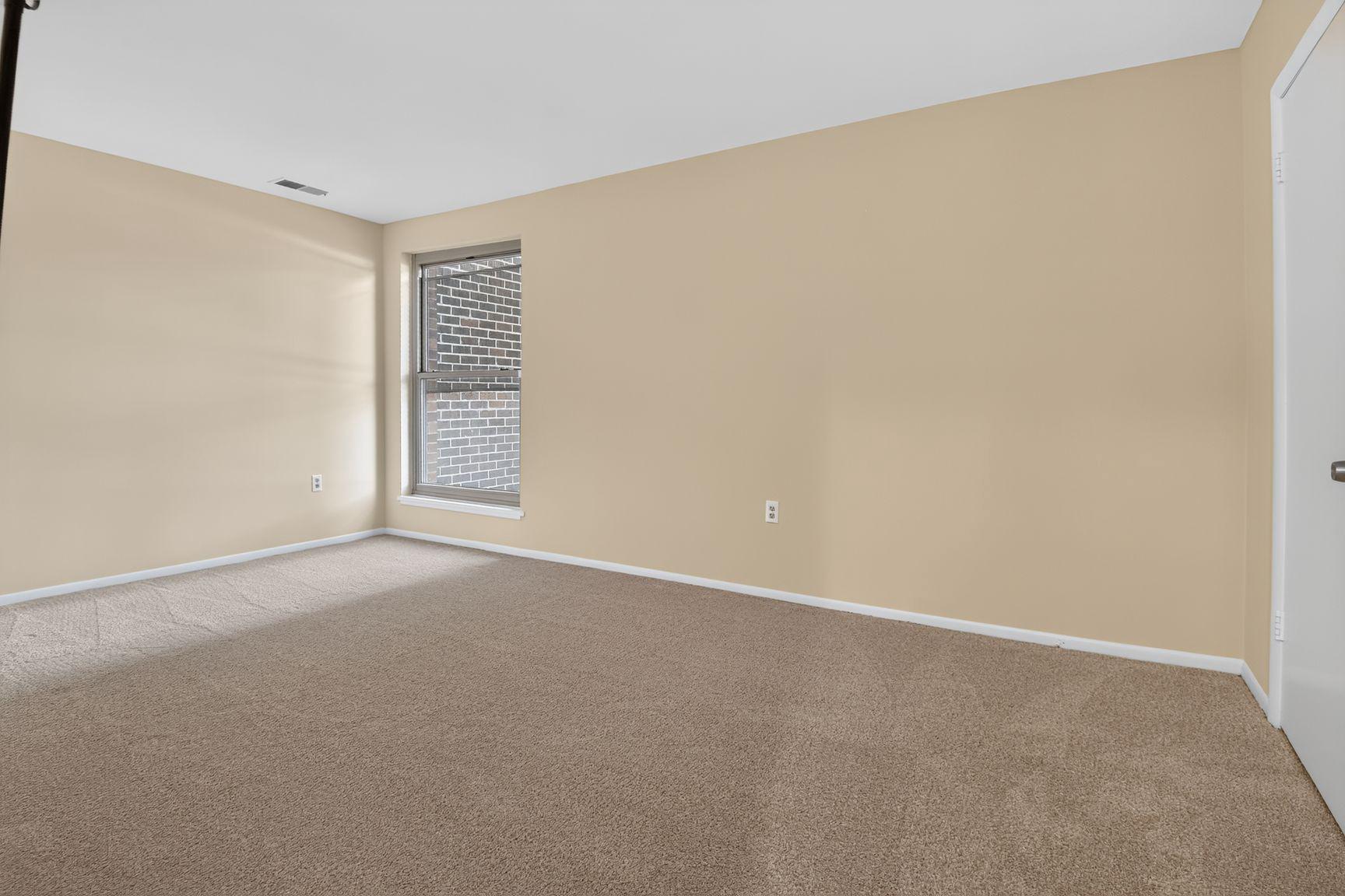 WOODBURN VILLAGE - Residential