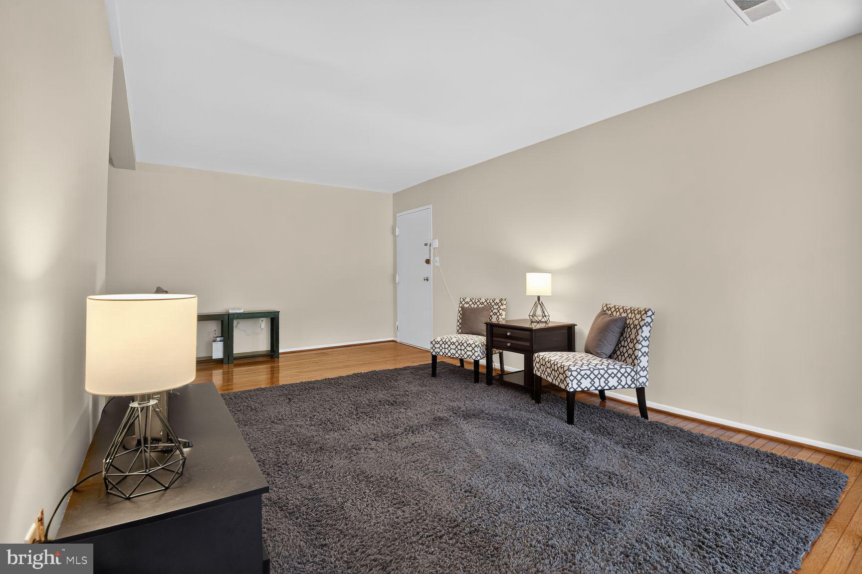 WOODBURN VILLAGE - Residential