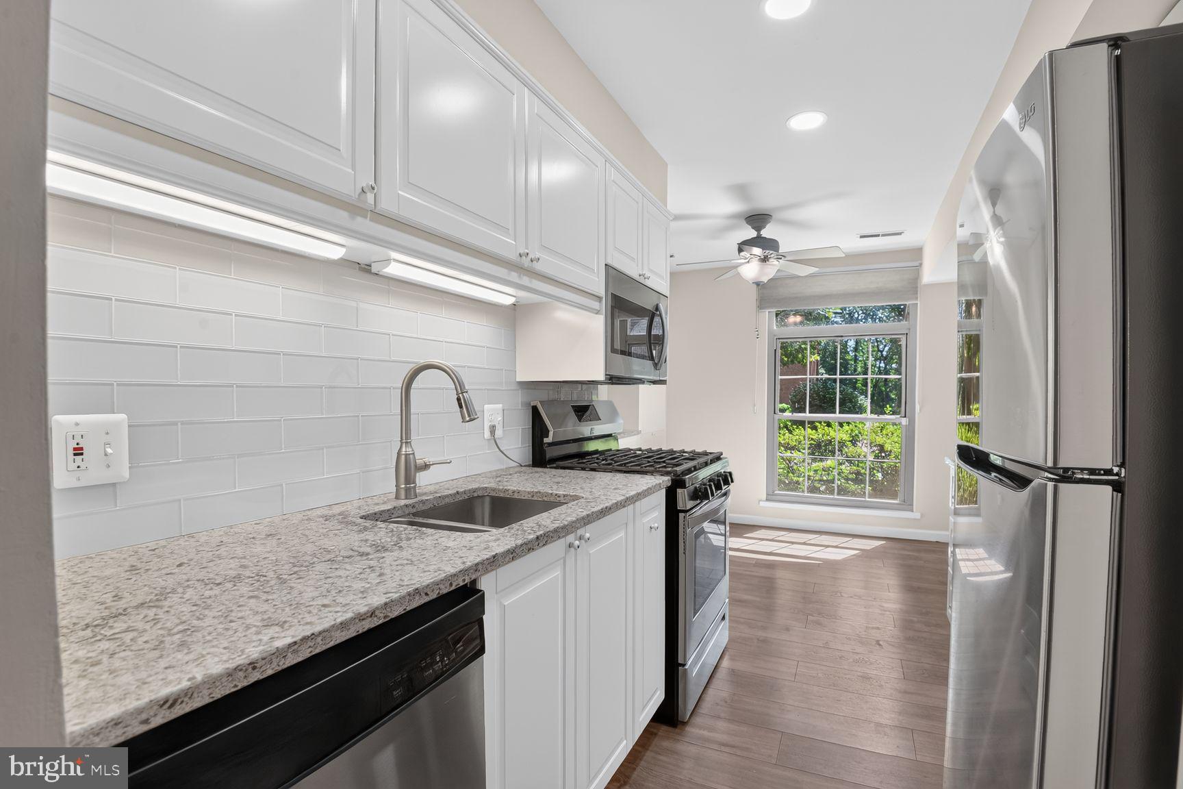 WOODBURN VILLAGE - Residential