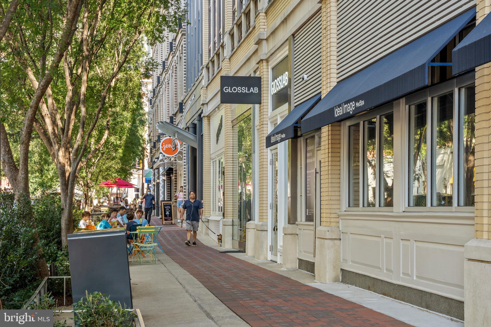 CHEVY CHASE GARDENS - Residential