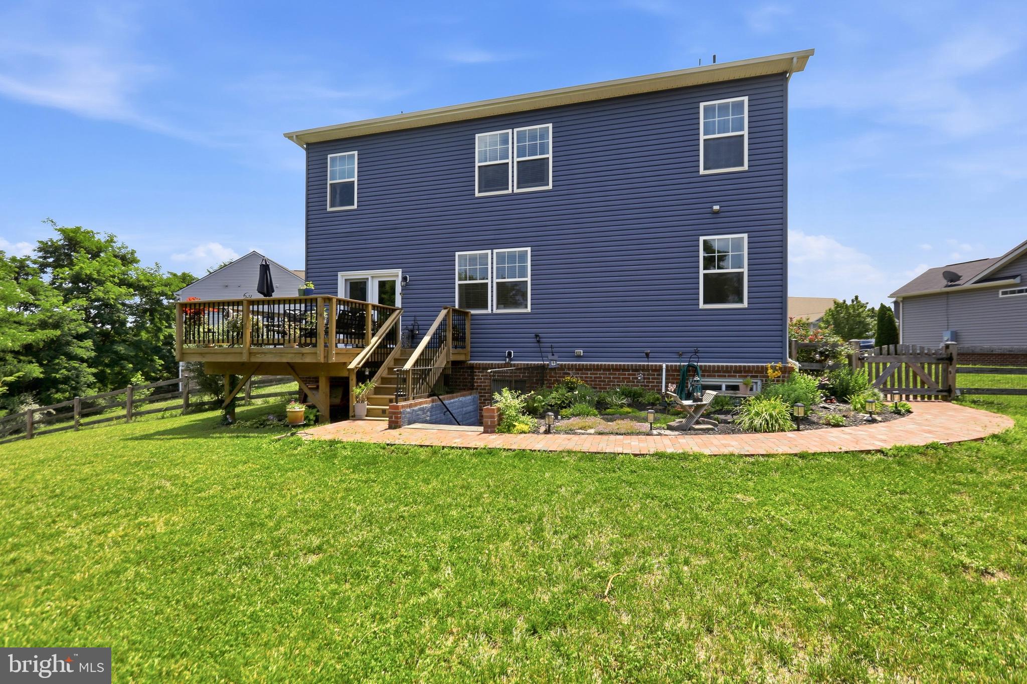 BLUE RIDGE SHADOWS - Residential