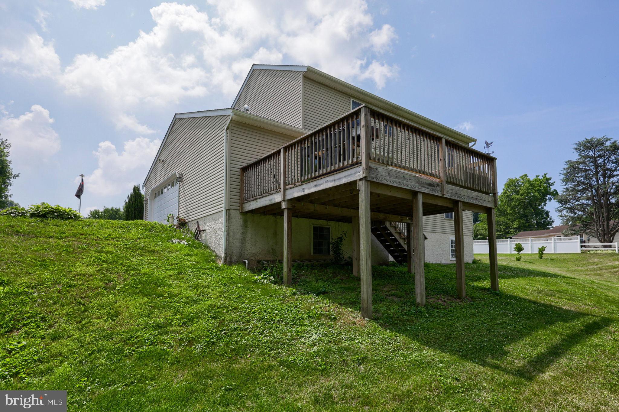 CEDAR BLUFF - Residential