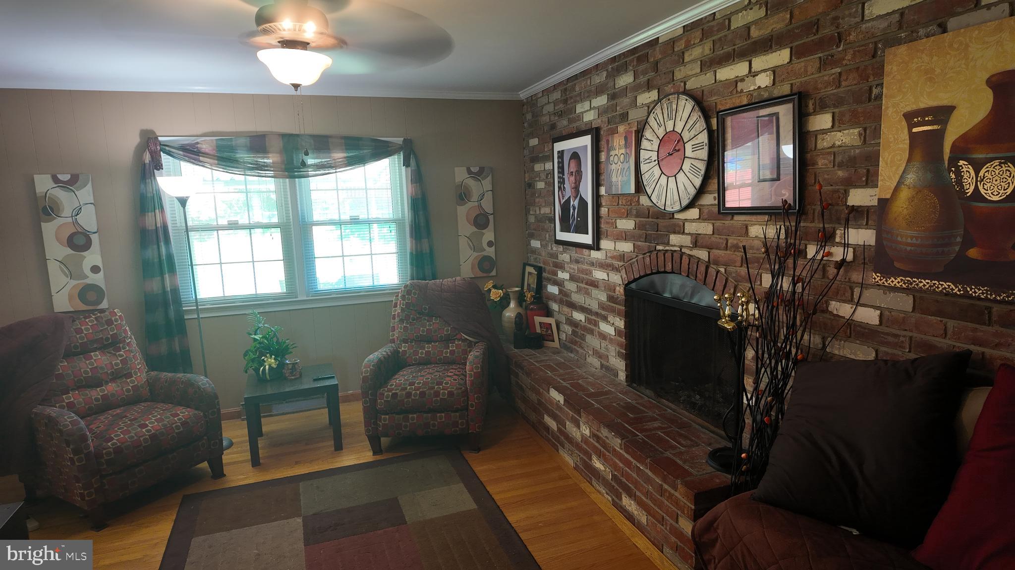 BROADVIEW - Residential