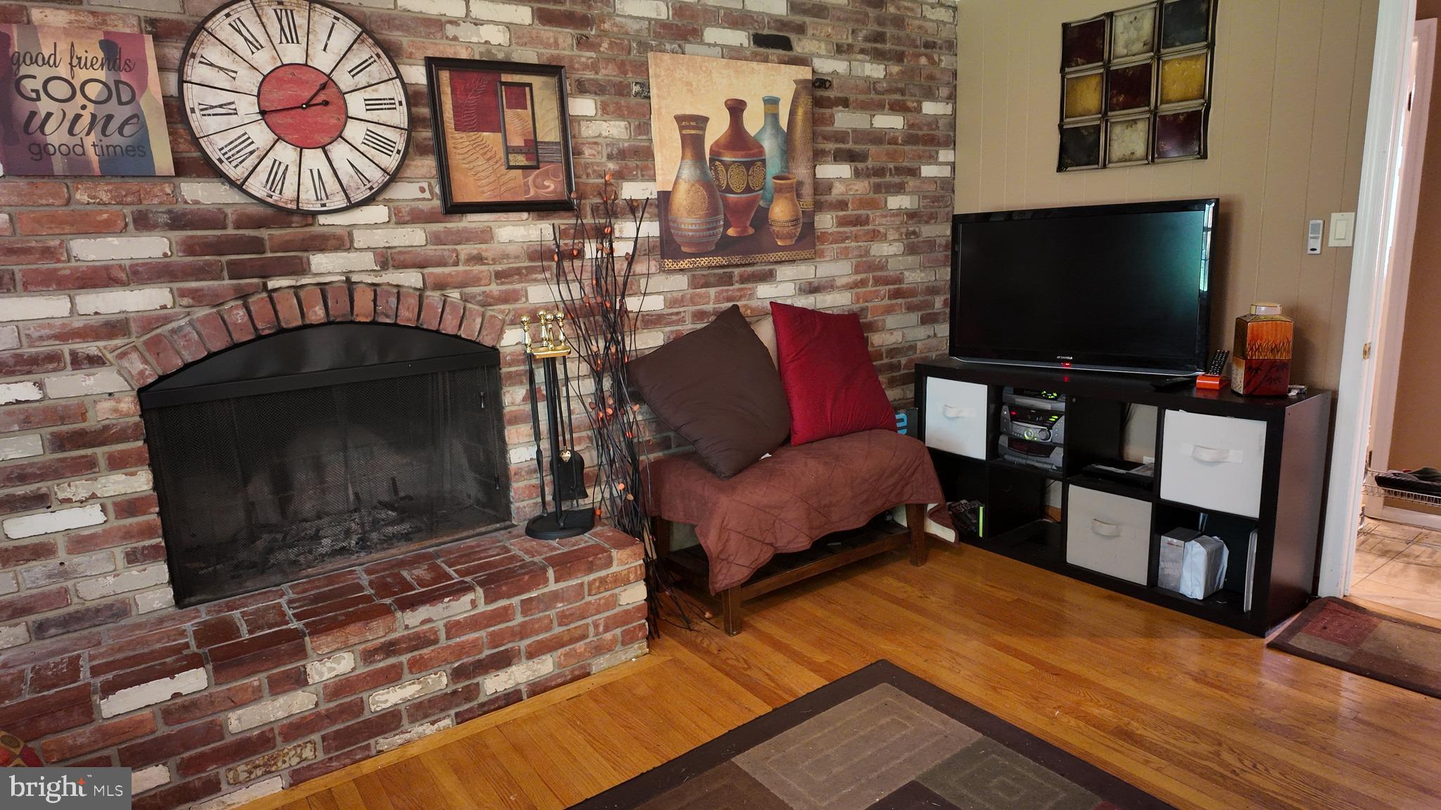 BROADVIEW - Residential