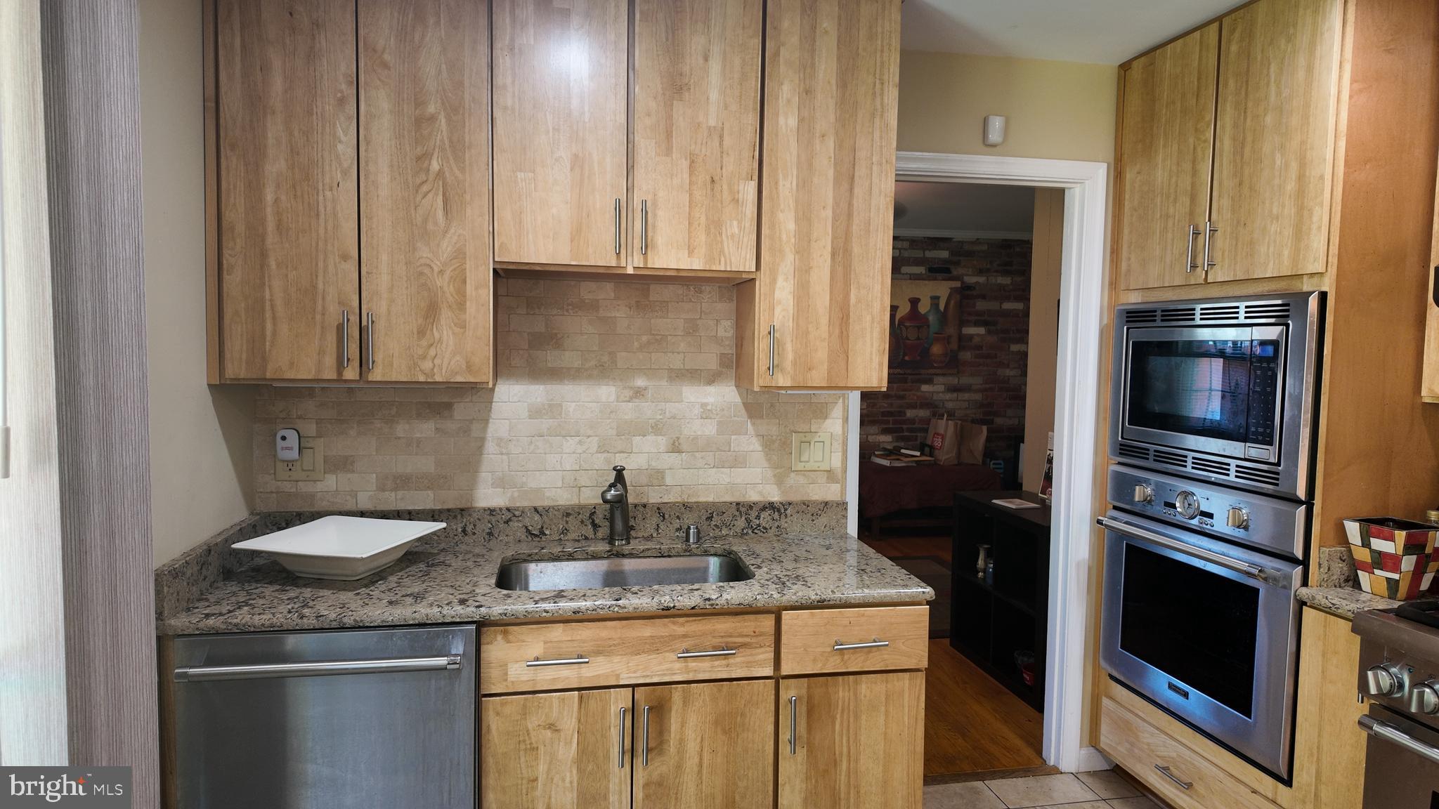 BROADVIEW - Residential