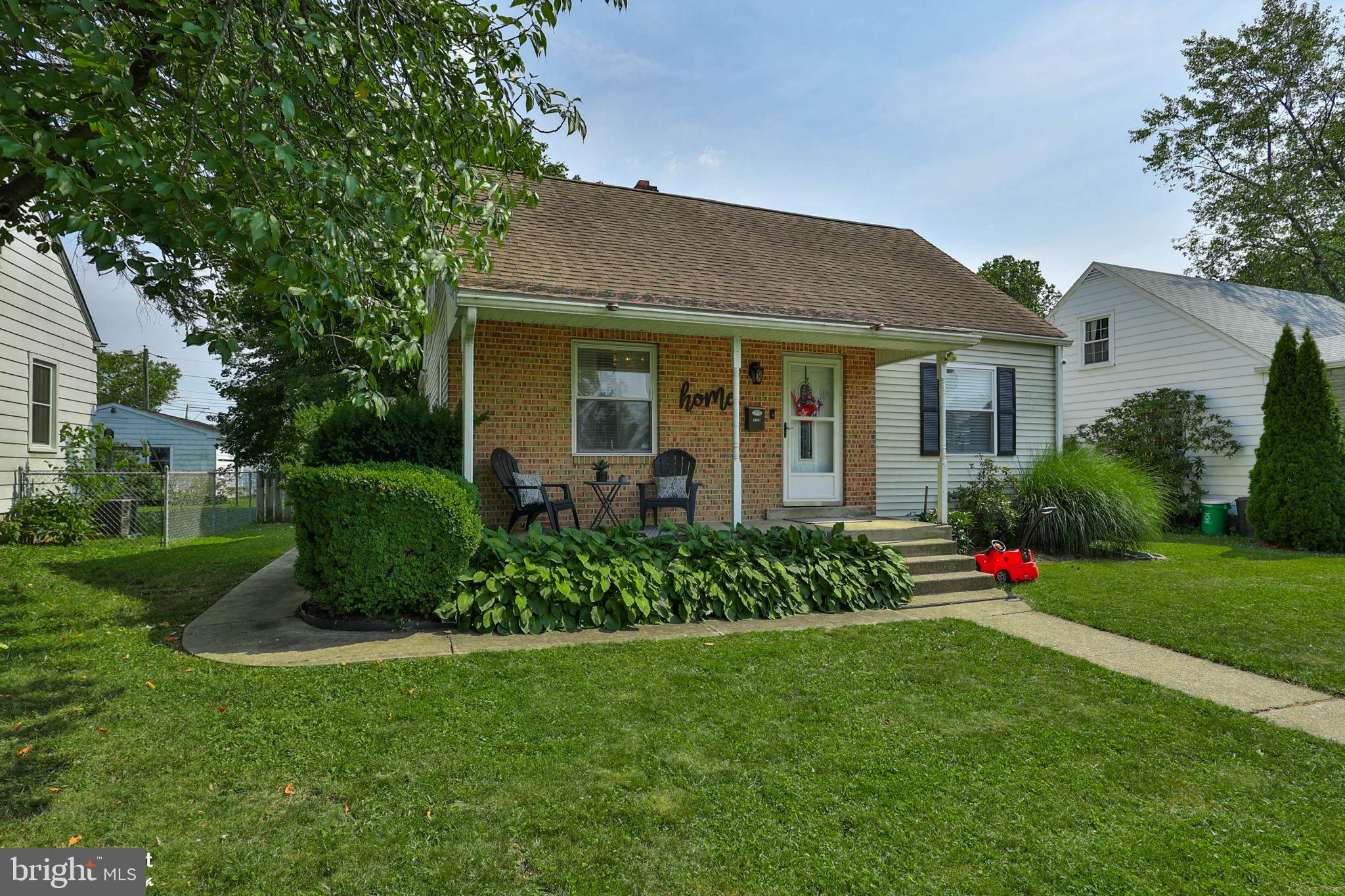 MIDWAY MANOR - Residential