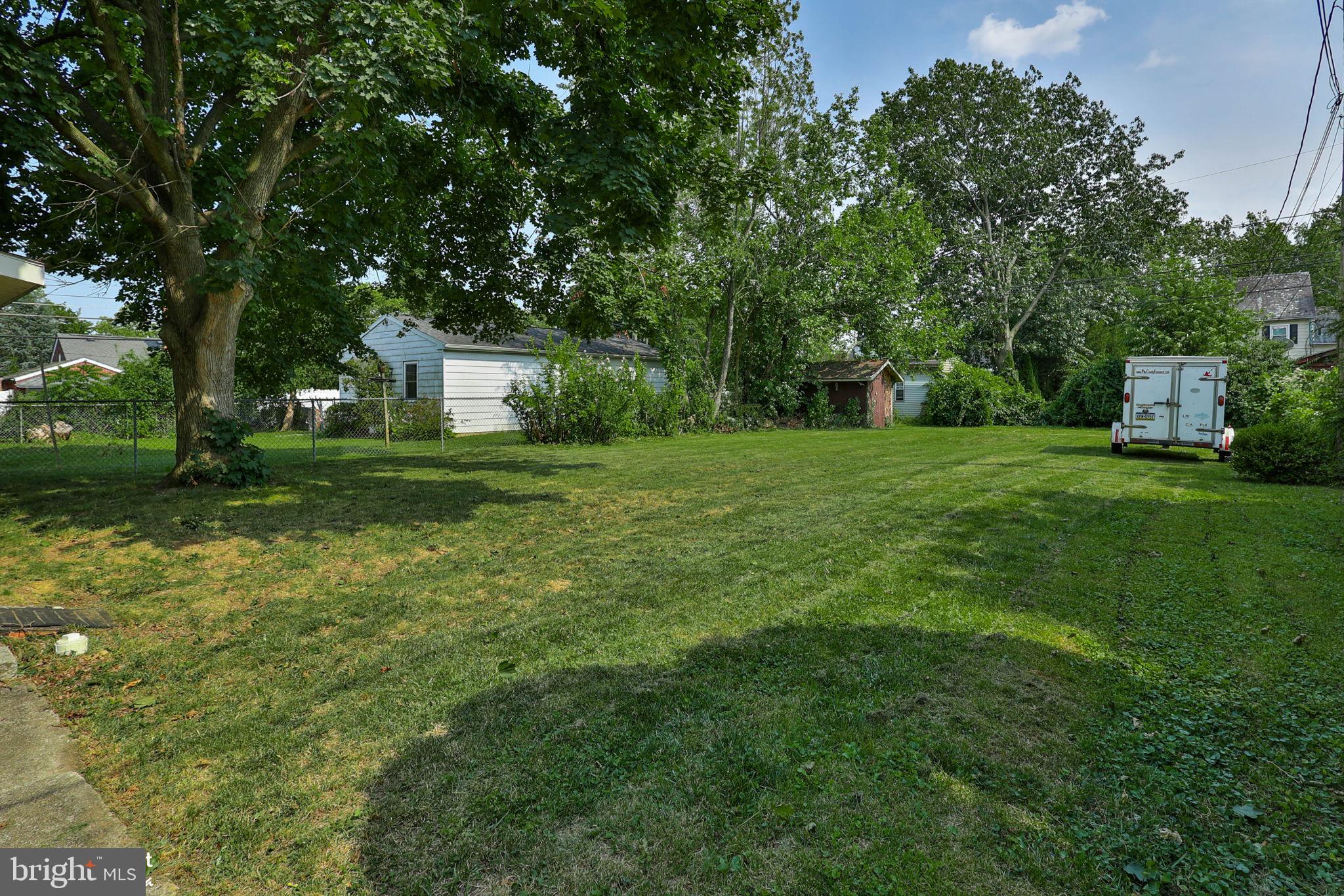 MIDWAY MANOR - Residential