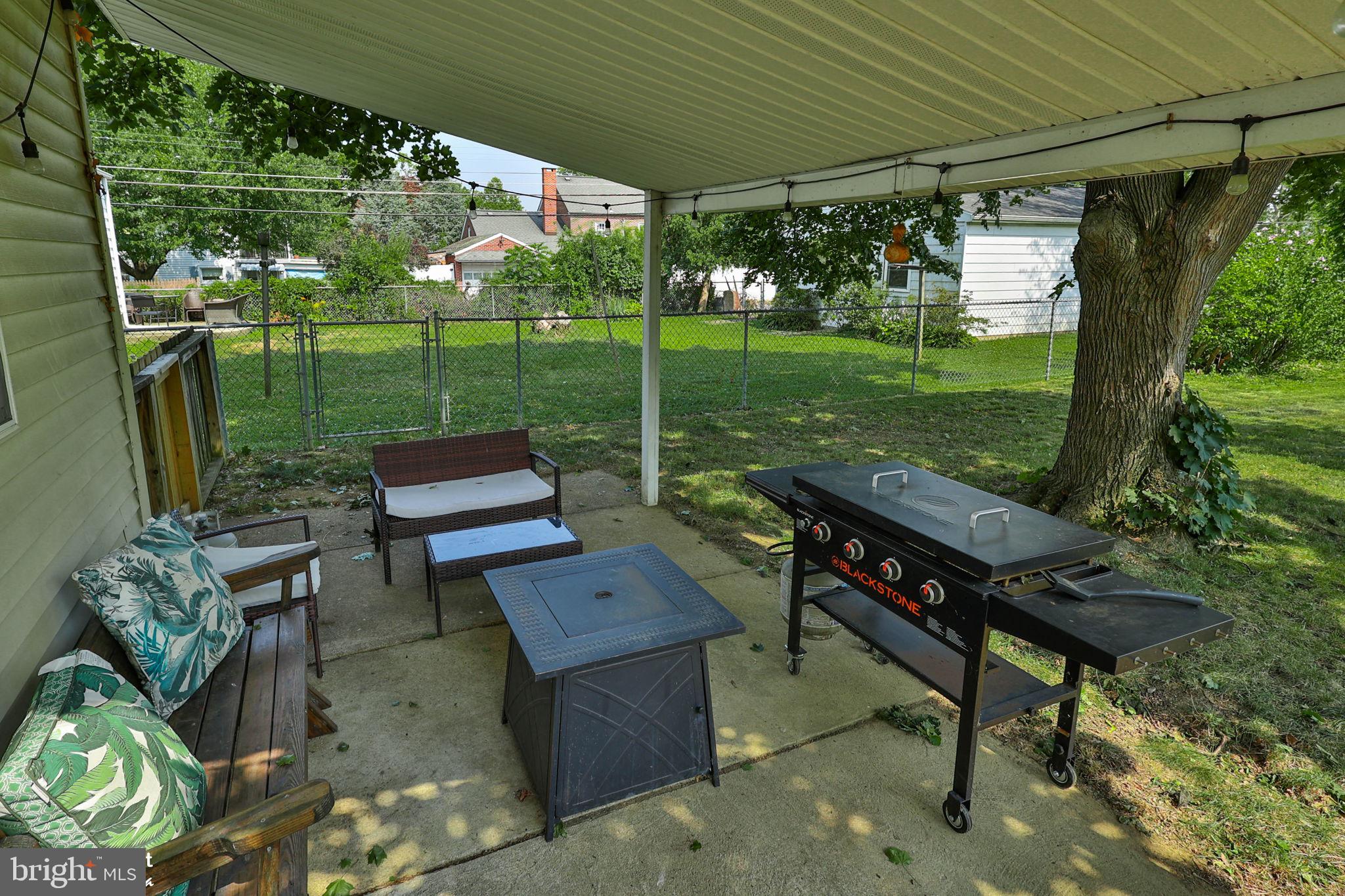 MIDWAY MANOR - Residential