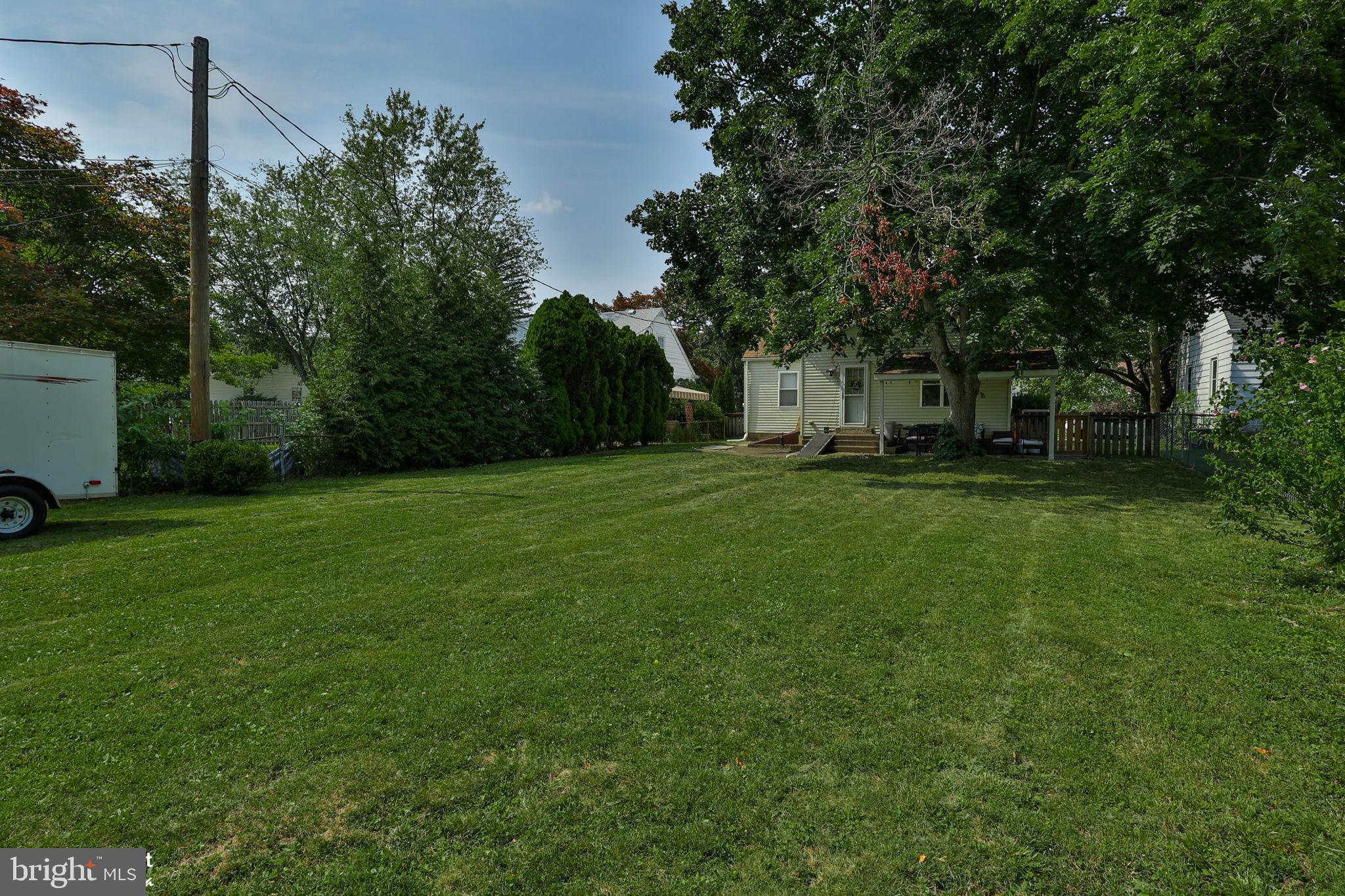 MIDWAY MANOR - Residential