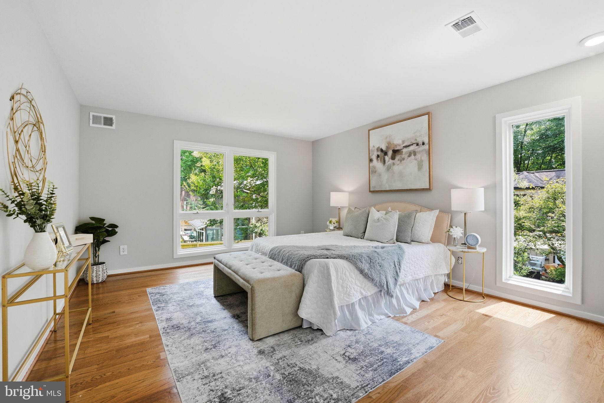 MANTUA WOODS - Residential