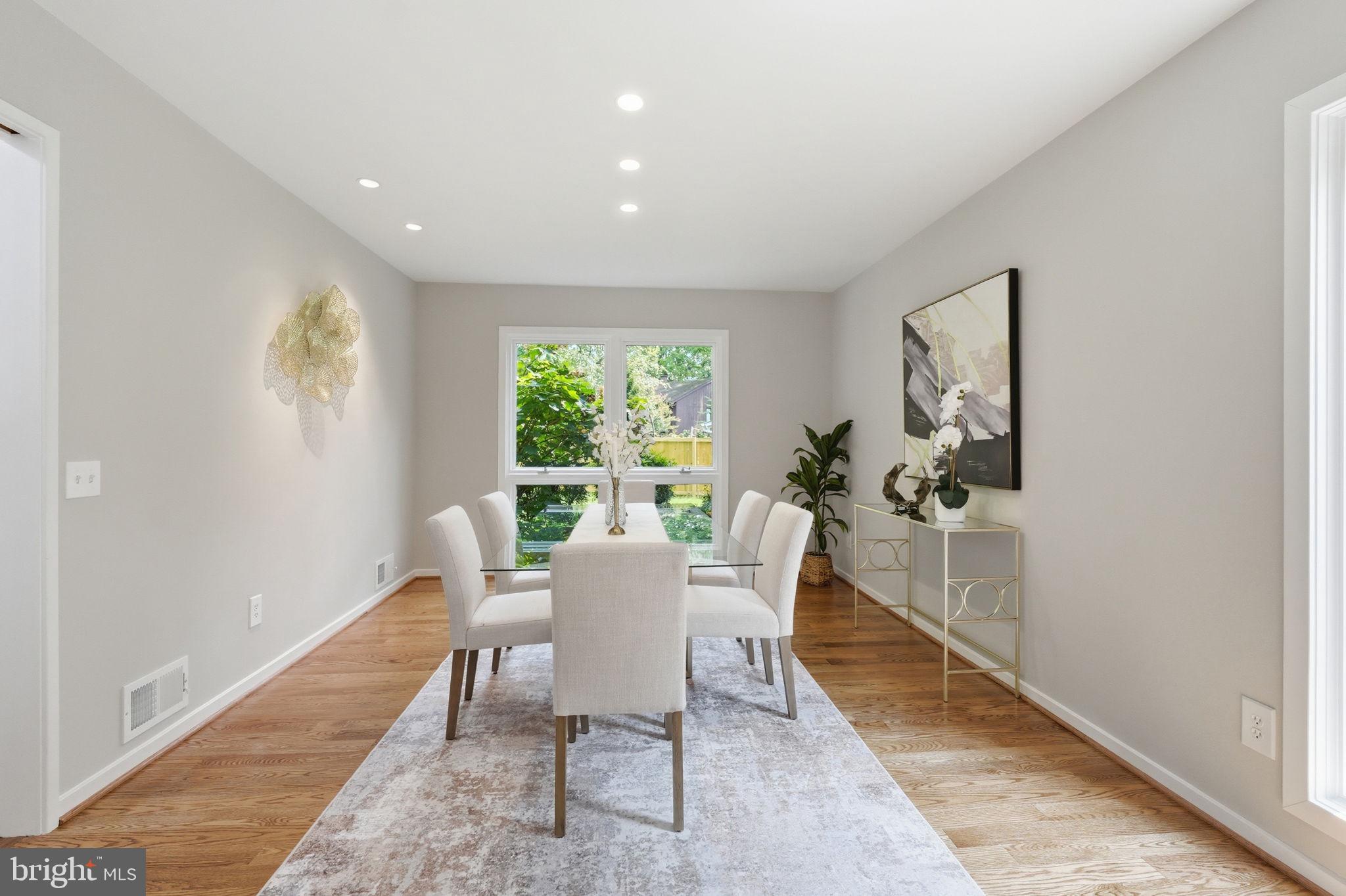 MANTUA WOODS - Residential