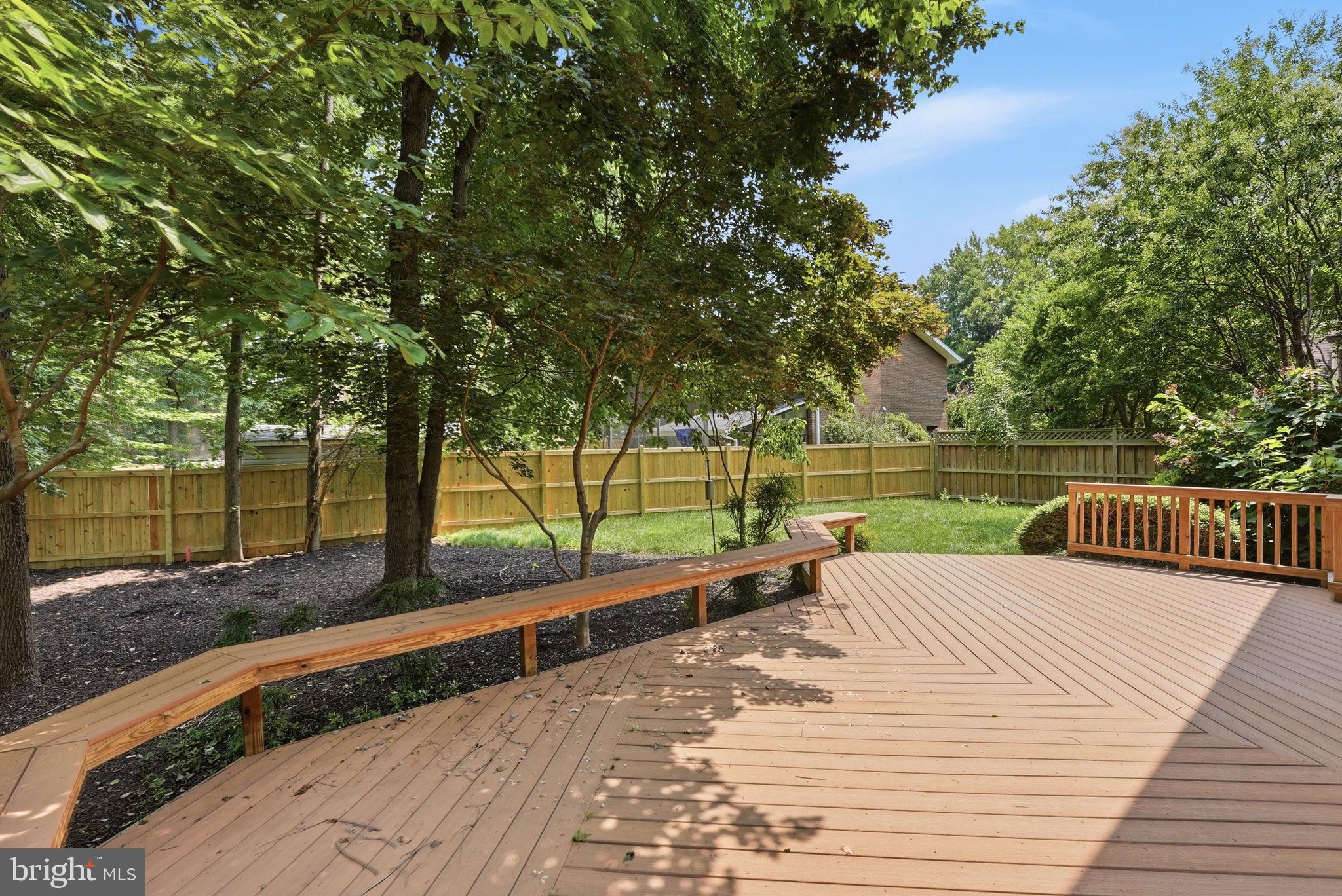 MANTUA WOODS - Residential