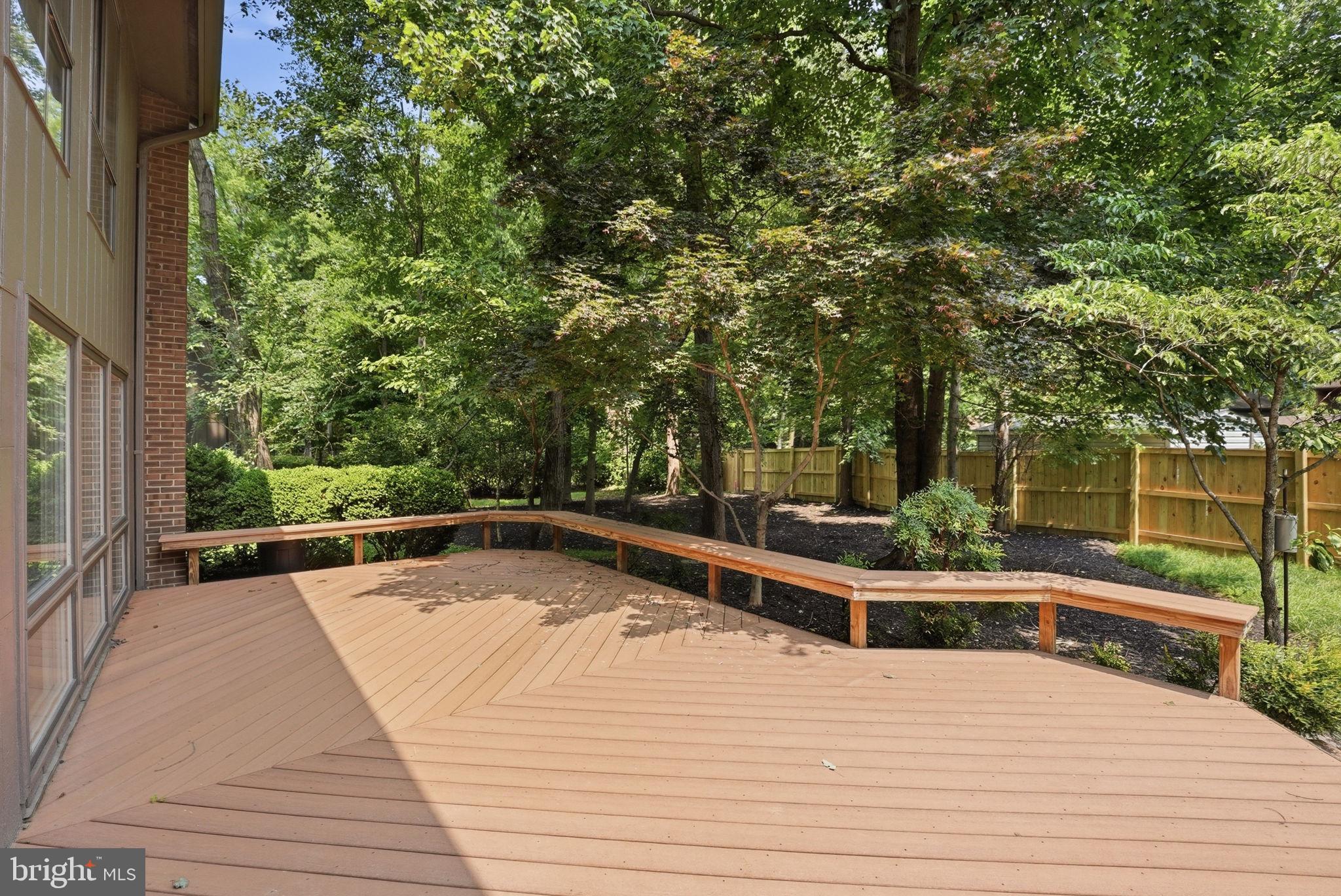 MANTUA WOODS - Residential
