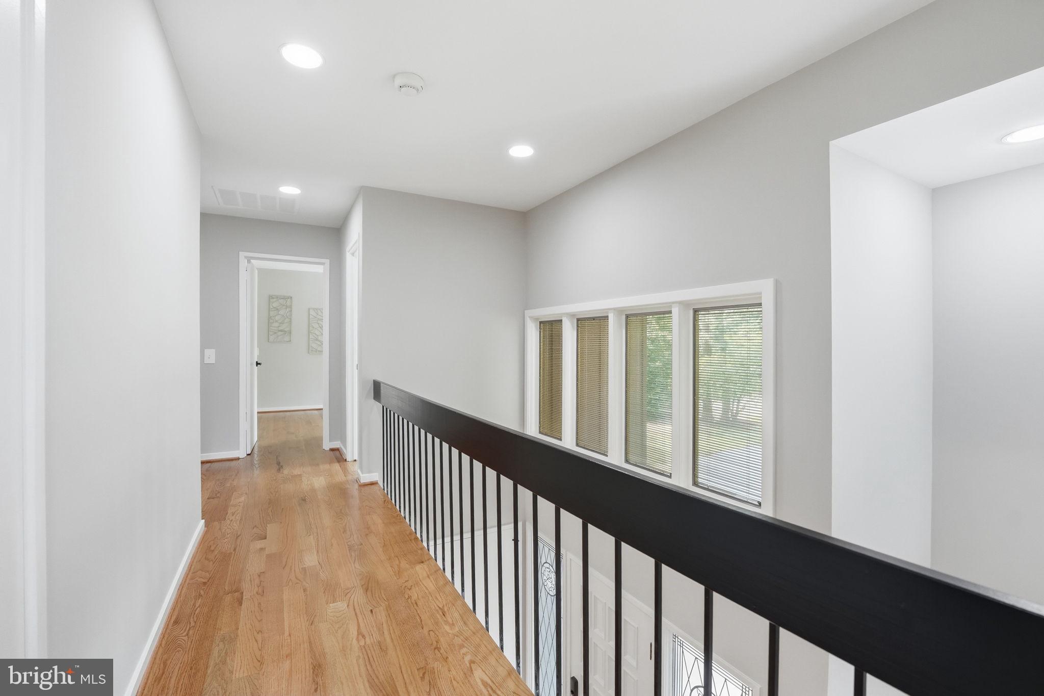 MANTUA WOODS - Residential
