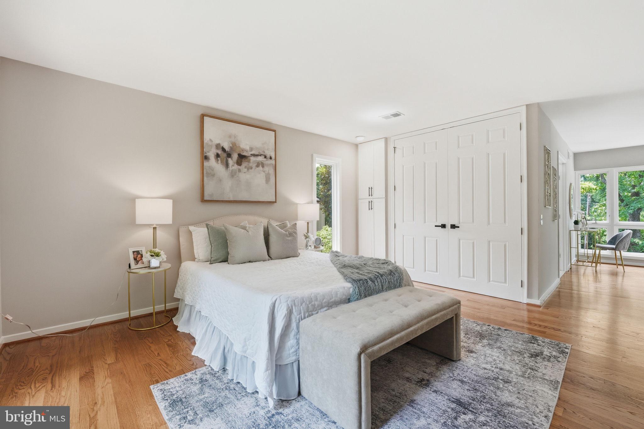 MANTUA WOODS - Residential