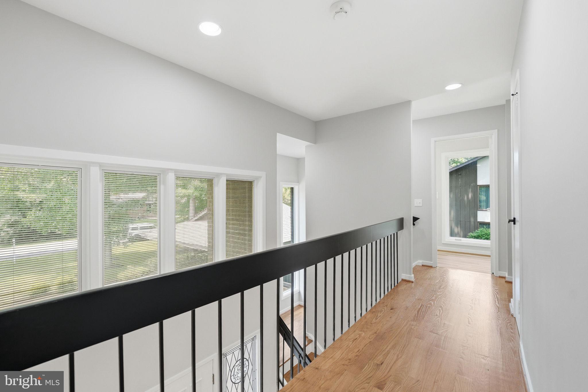 MANTUA WOODS - Residential