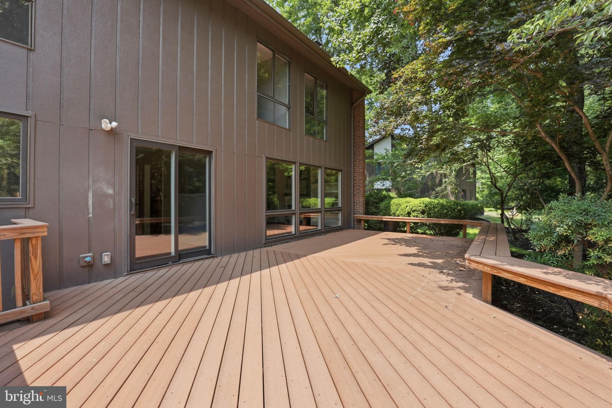 MANTUA WOODS - Residential