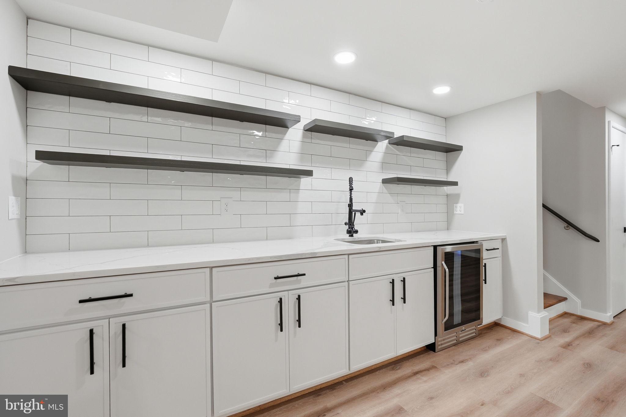 MANTUA WOODS - Residential