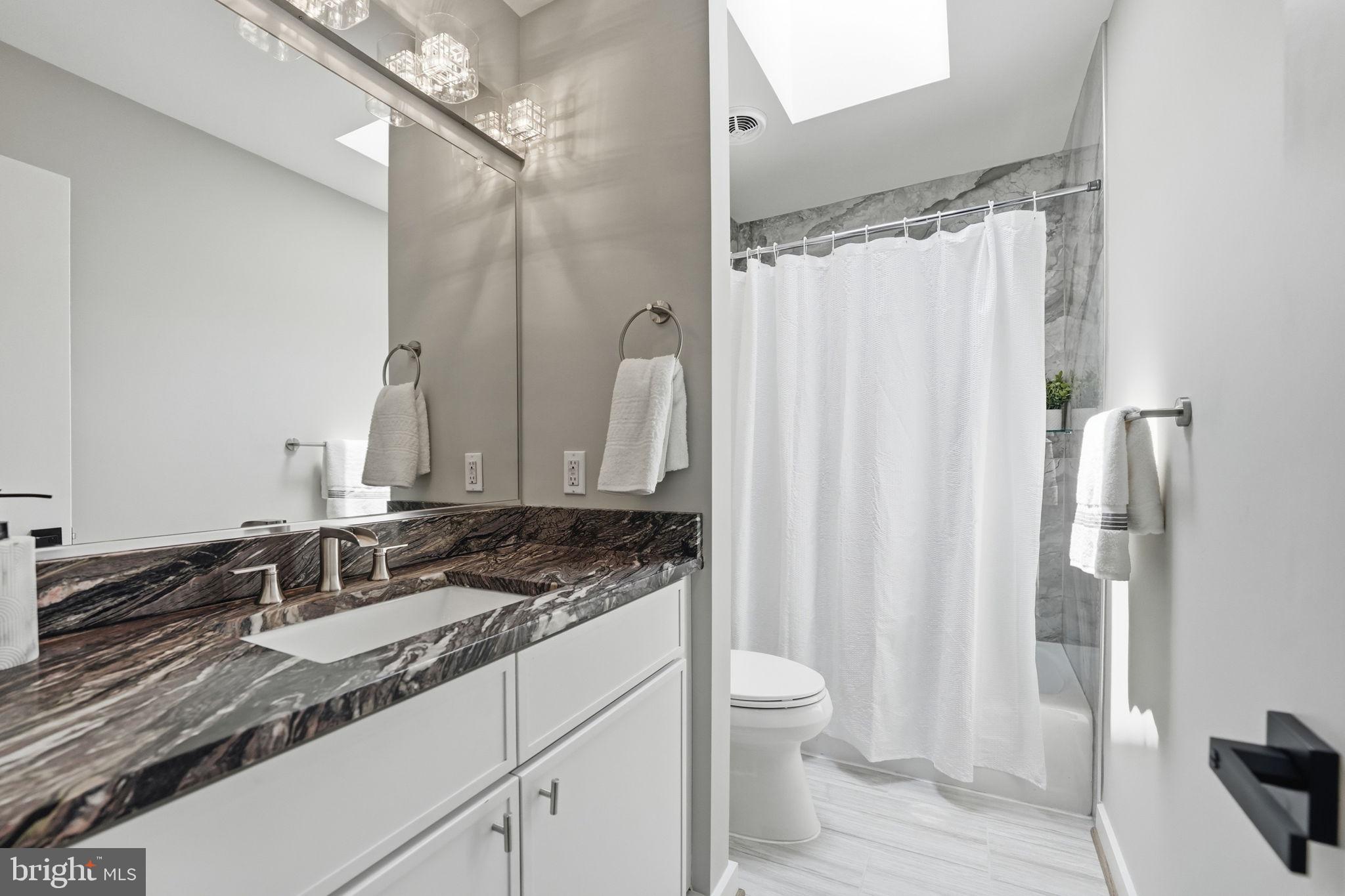 MANTUA WOODS - Residential