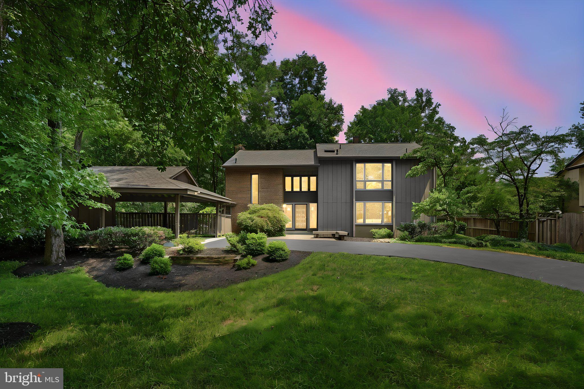 MANTUA WOODS - Residential