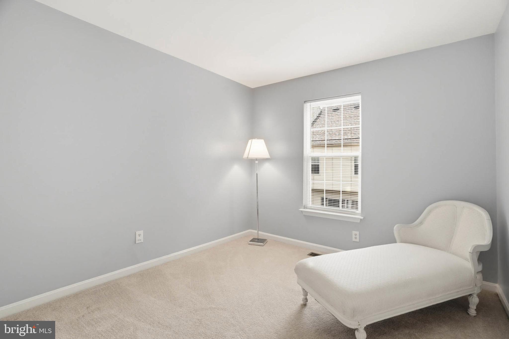 RUSSETT - Residential