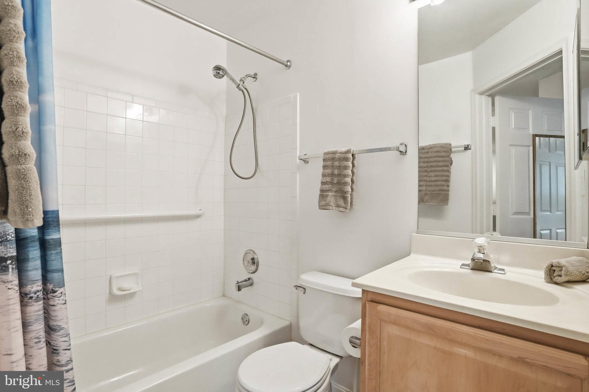 RUSSETT - Residential