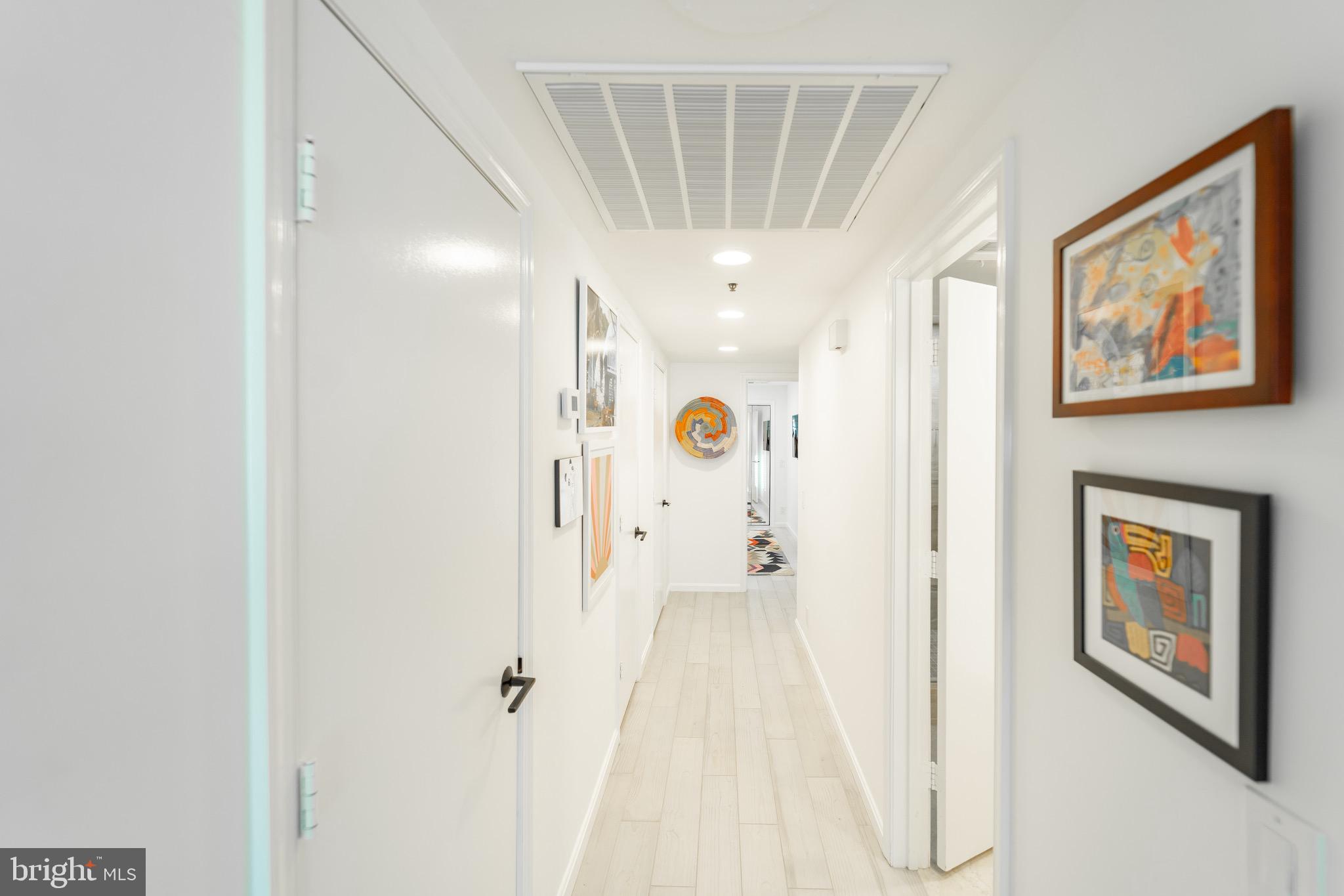 ROSSLYN - Residential