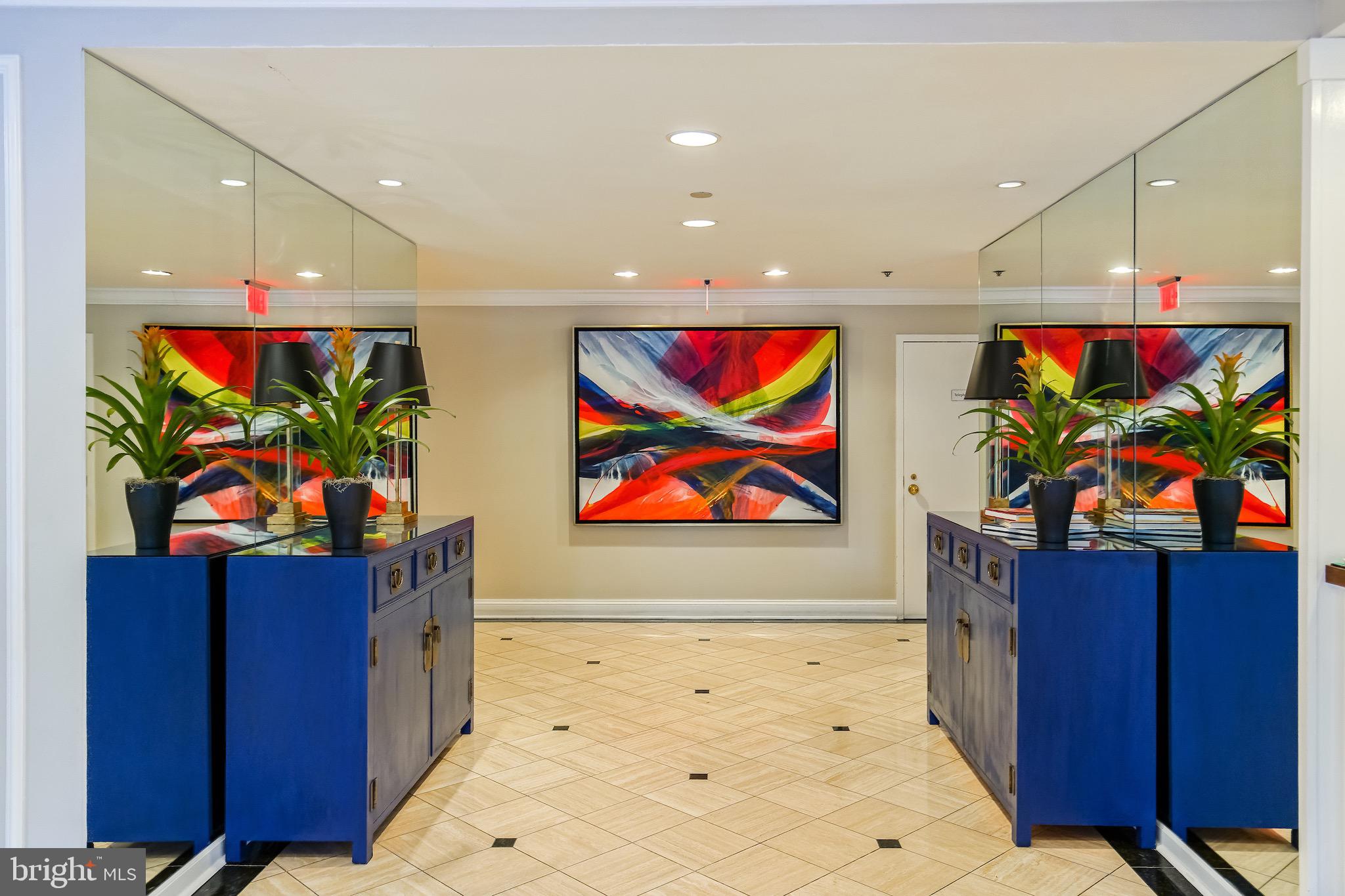 ROSSLYN - Residential