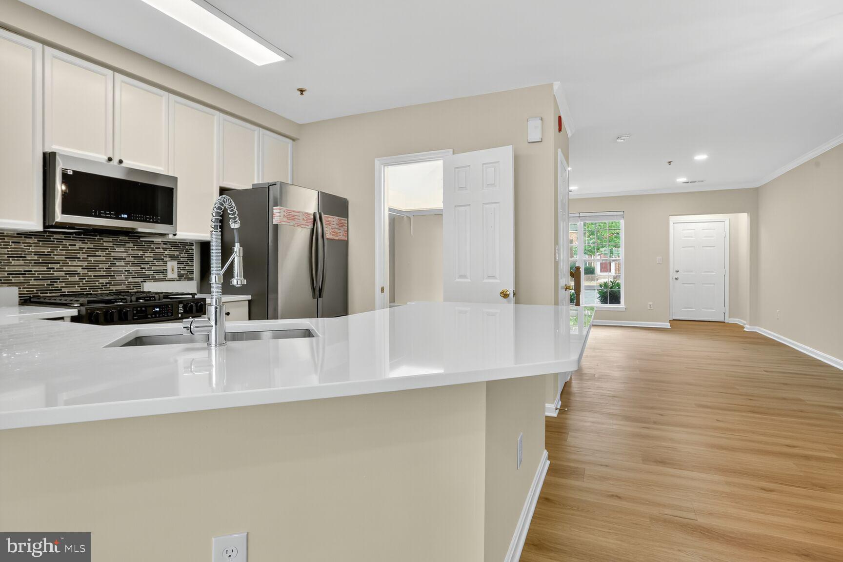MANORS AT MCNAIR FARMS - Residential