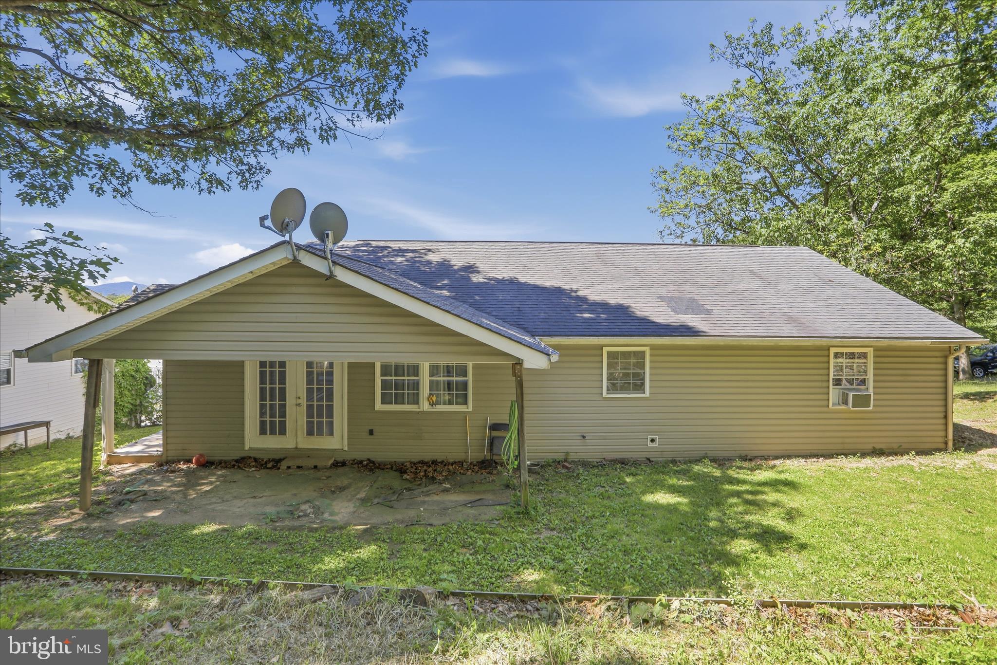 STONY RUN ROAD - Residential