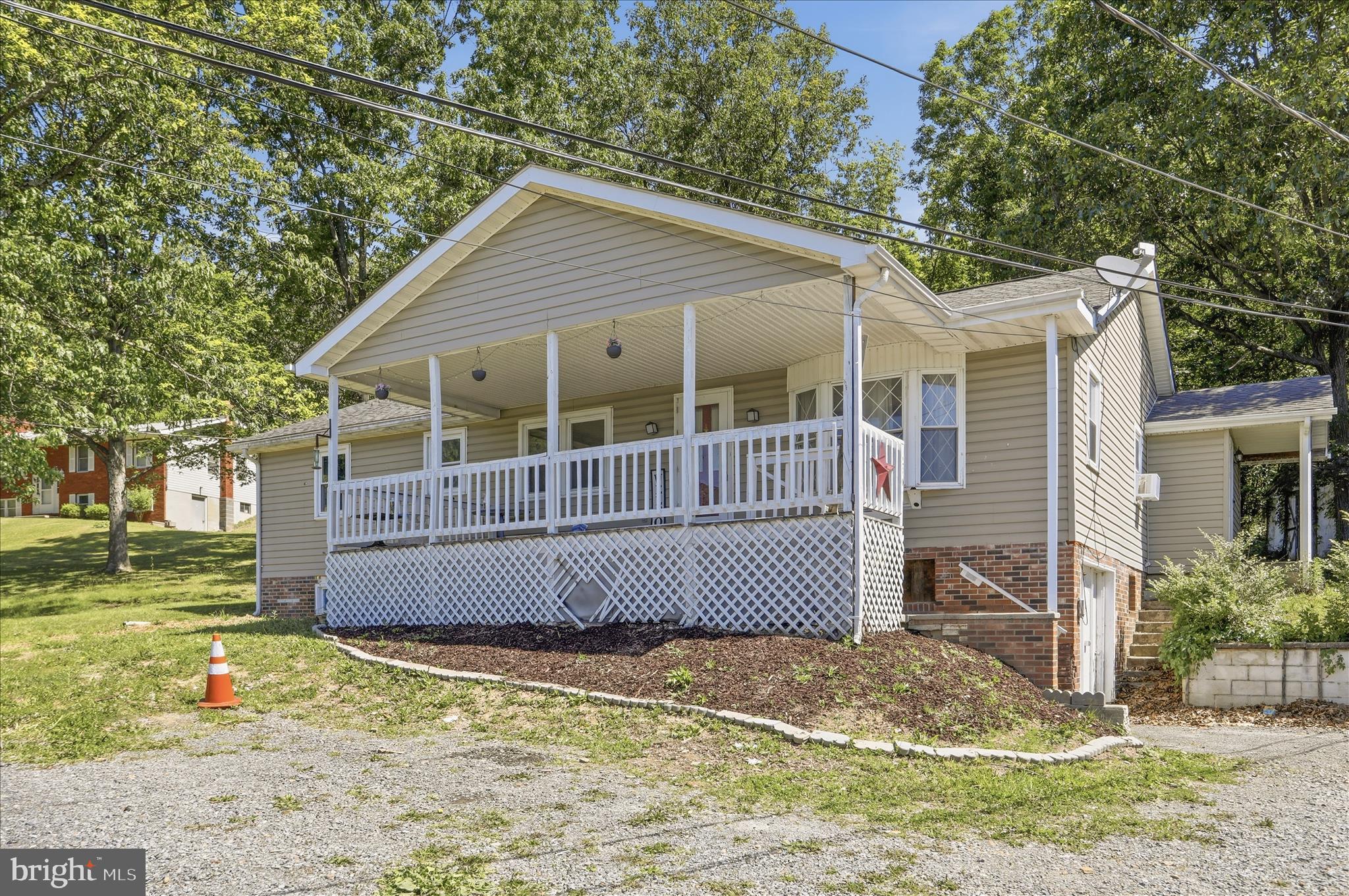 STONY RUN ROAD - Residential