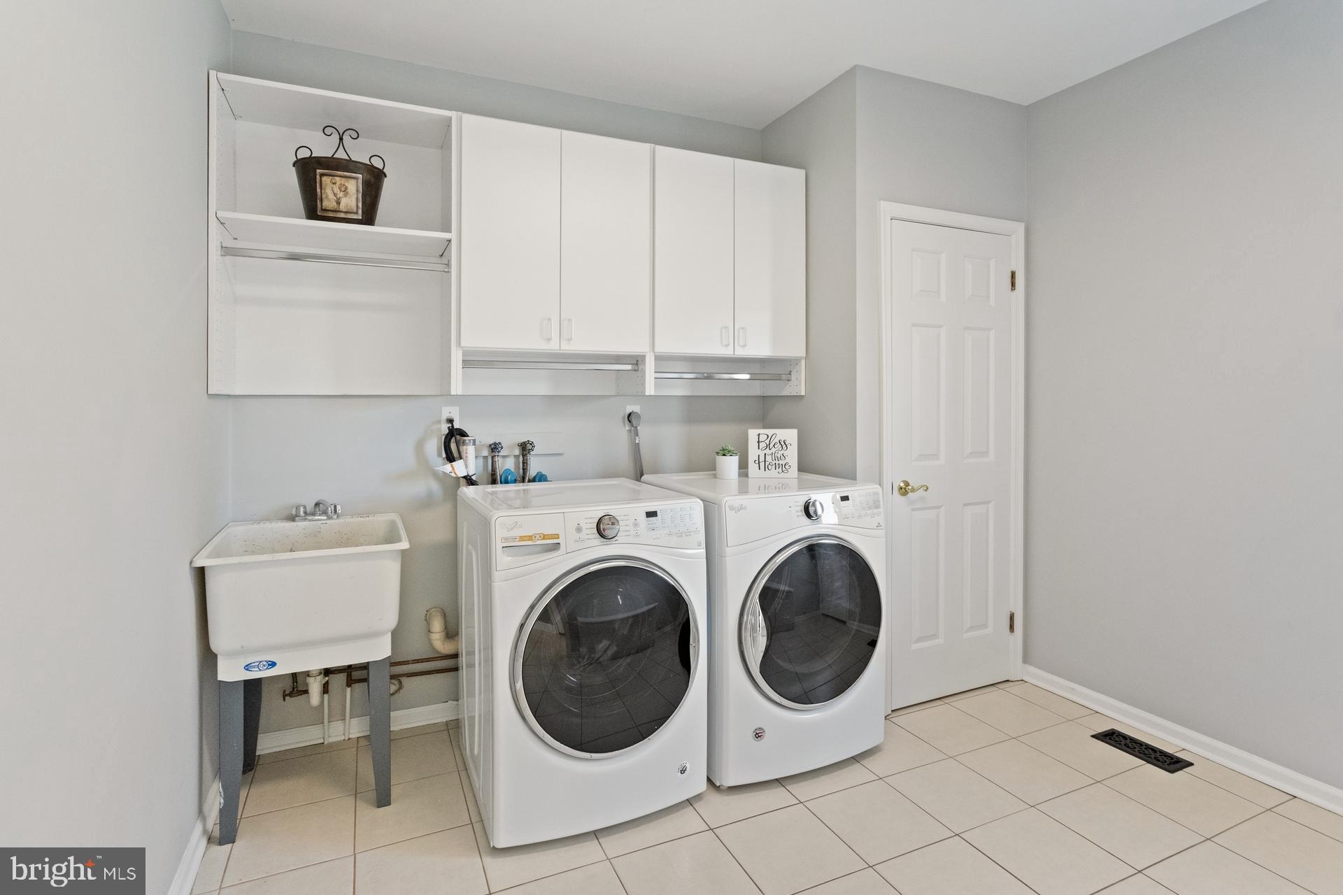 HIGHSPIRE - Residential