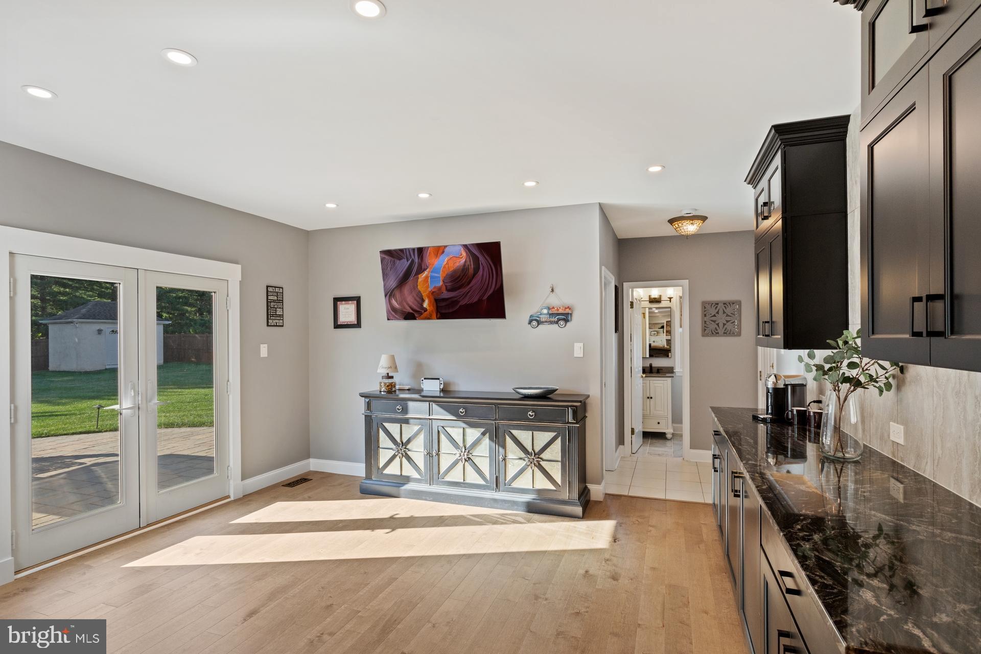 HIGHSPIRE - Residential