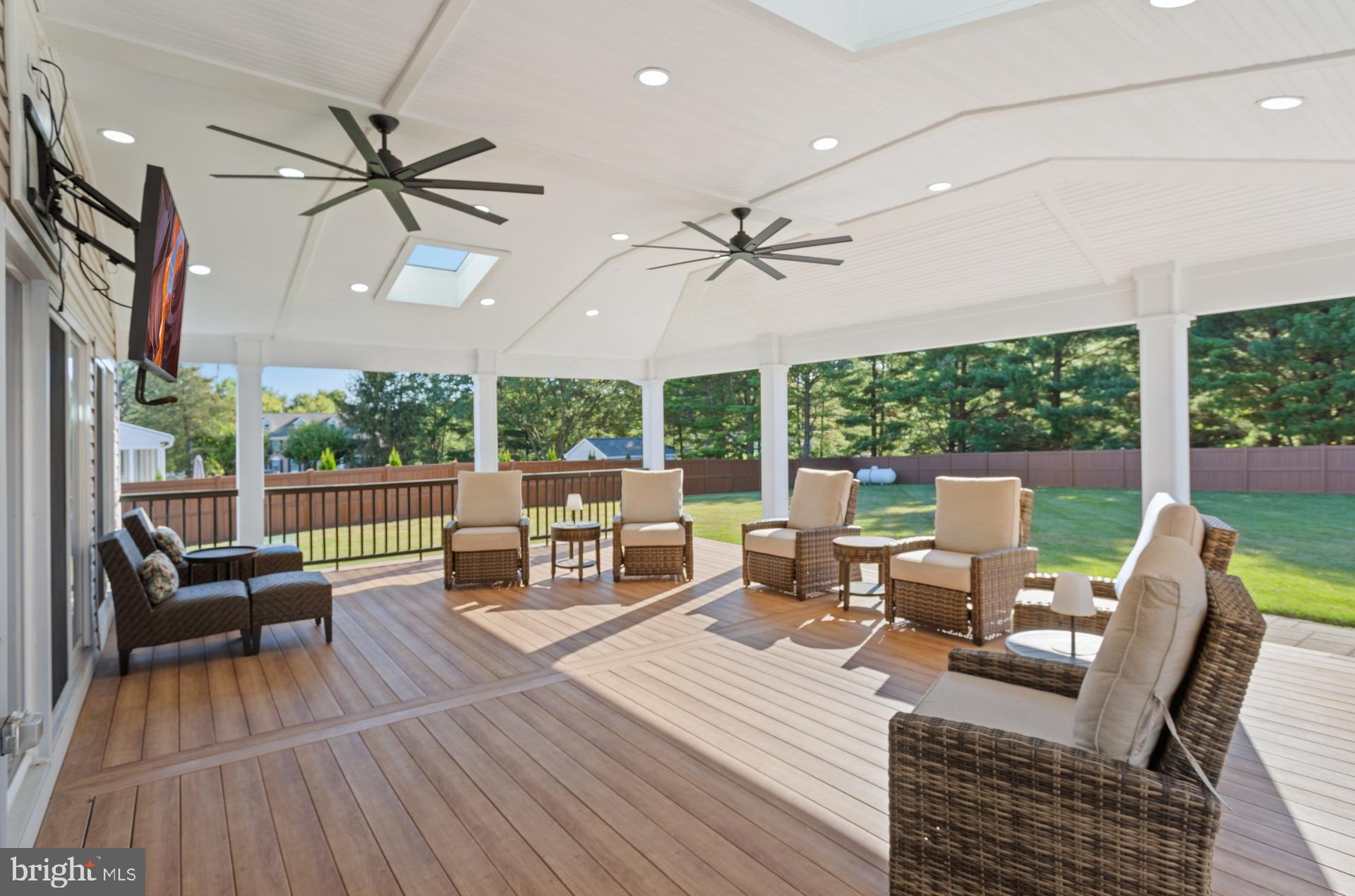 HIGHSPIRE - Residential