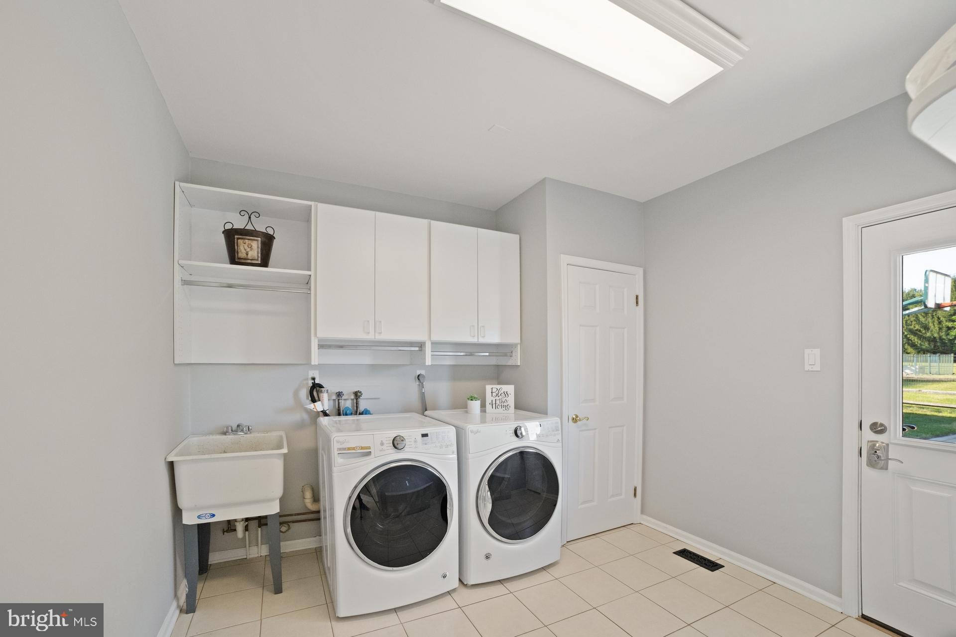 HIGHSPIRE - Residential