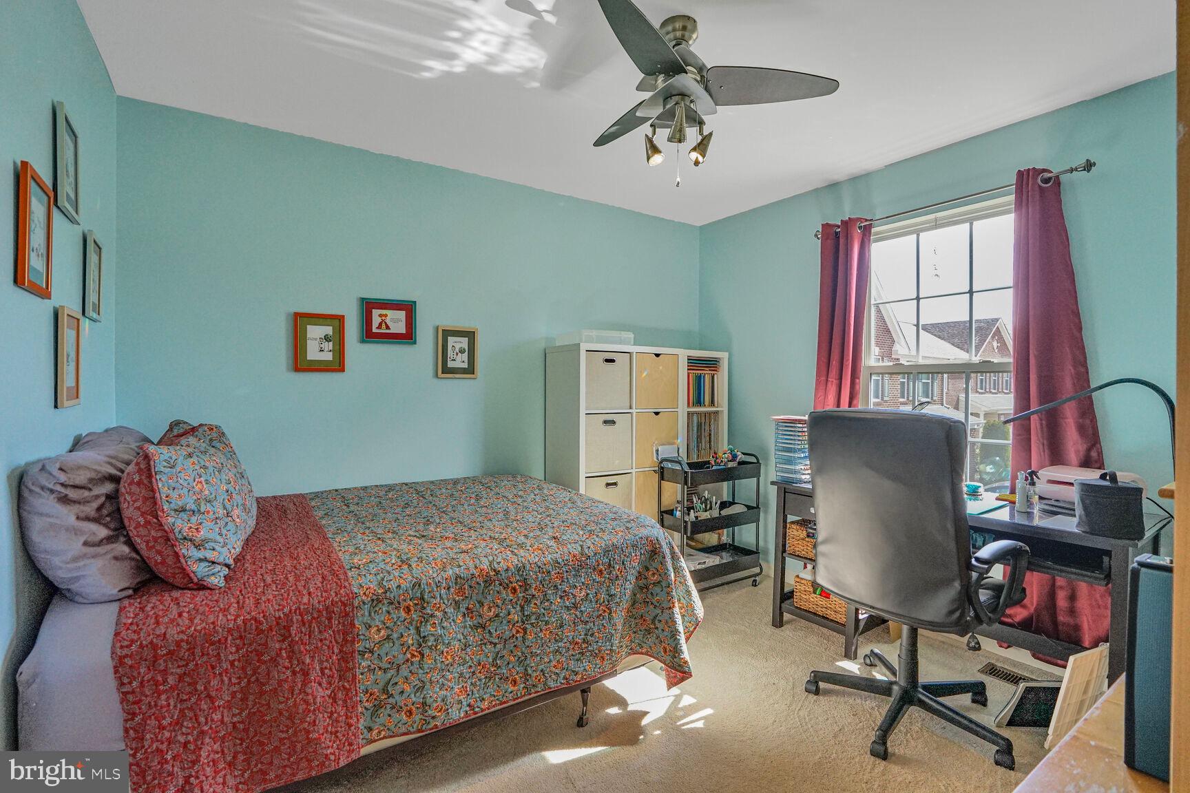 PIEDMONT MEWS - Residential