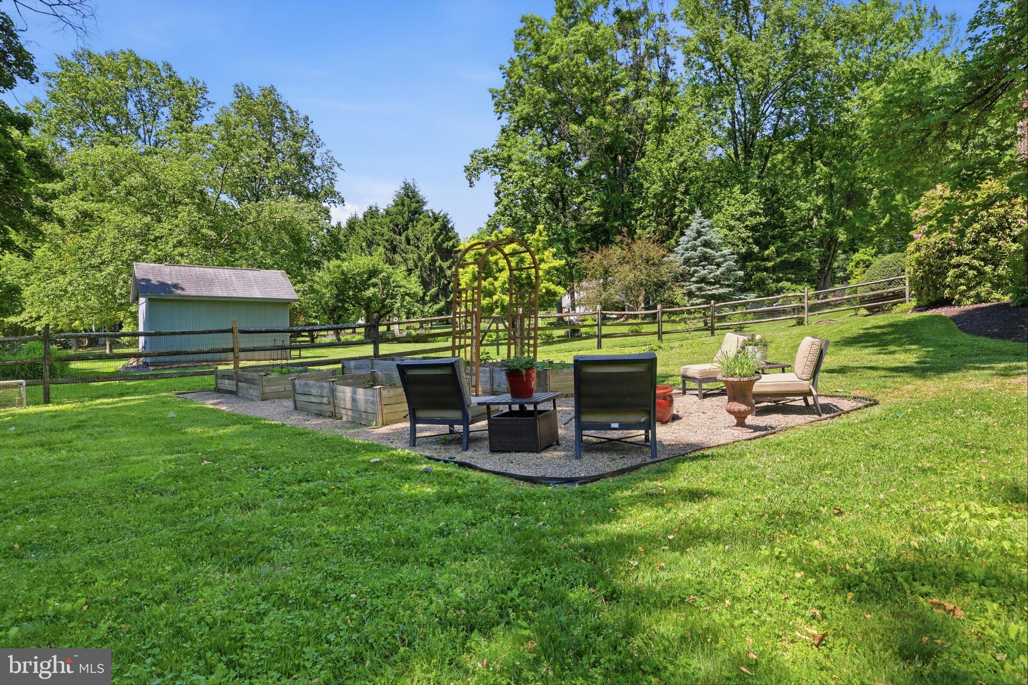 WOODFIELD - Residential