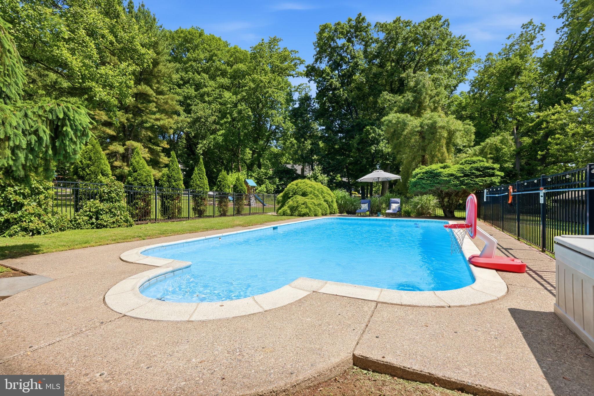 WOODFIELD - Residential