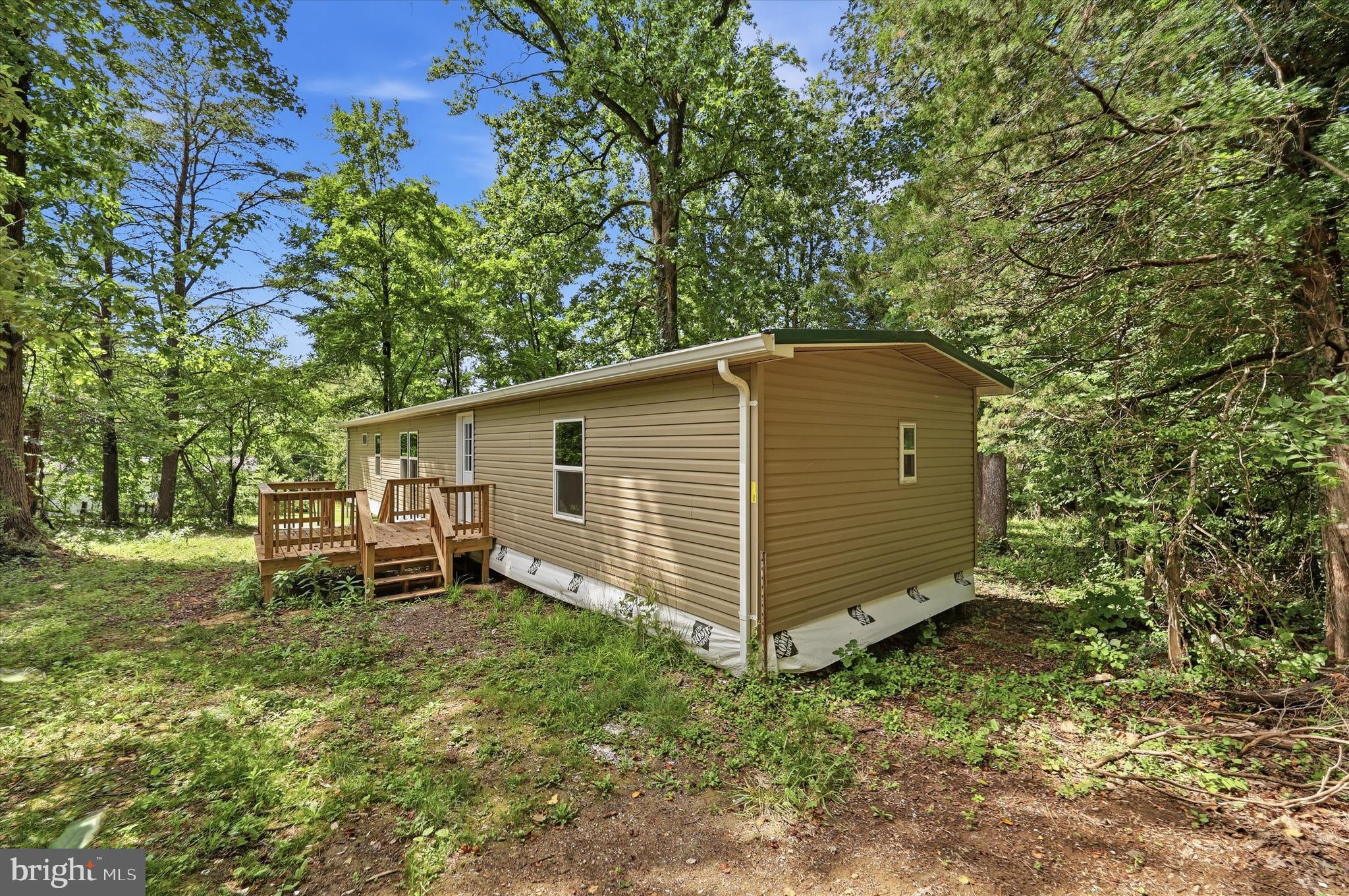 HARPERS FERRY CAMPSITES - Land