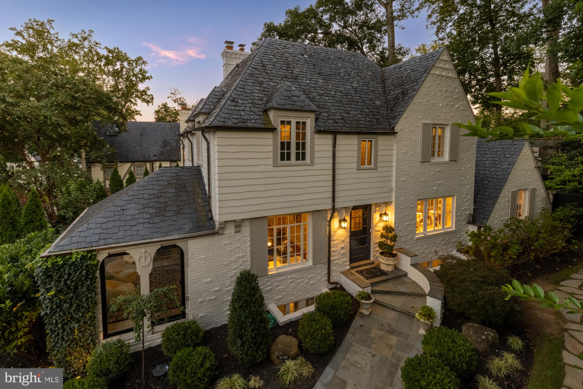 ROLLINGWOOD - Residential