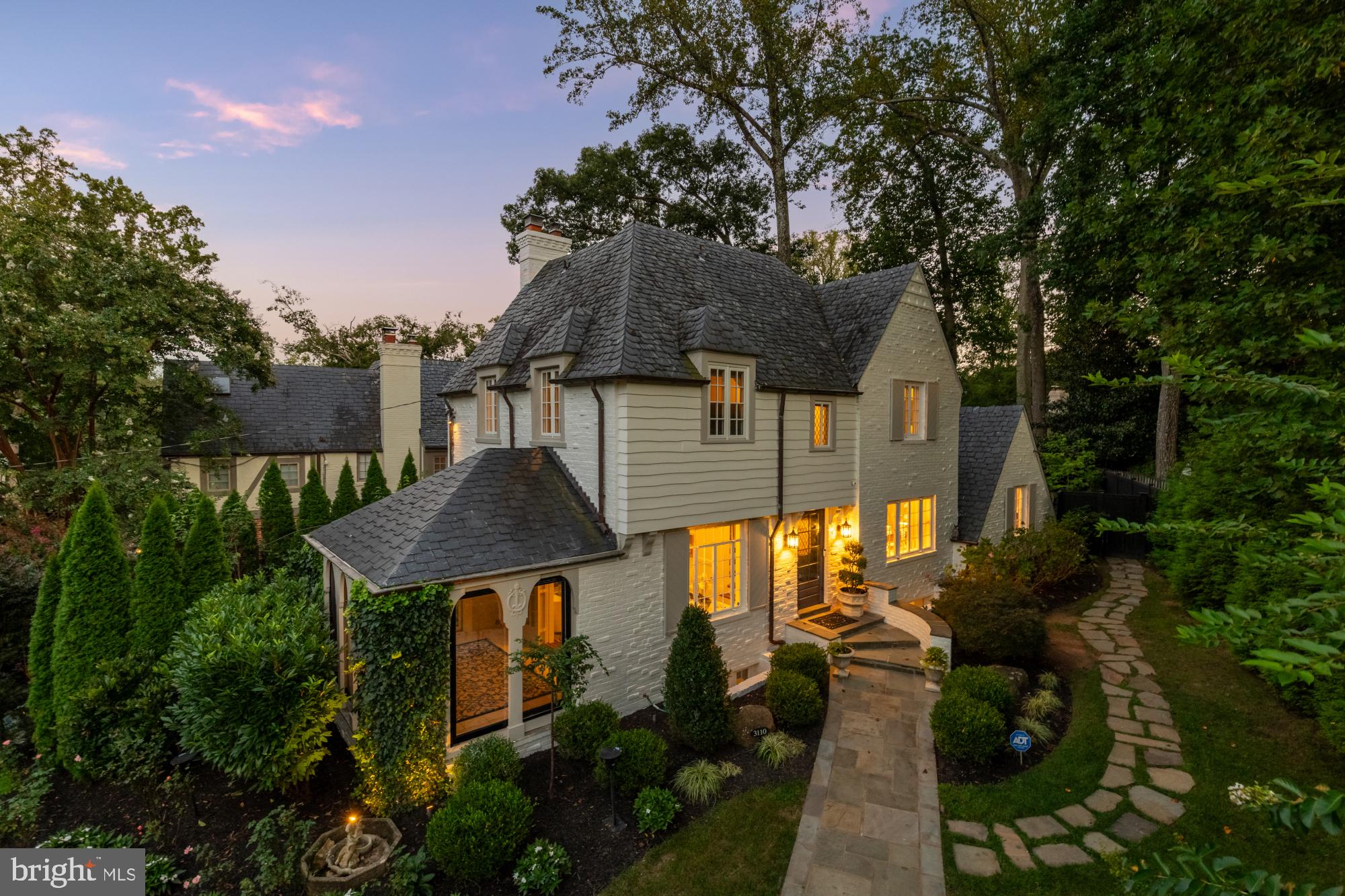 ROLLINGWOOD - Residential