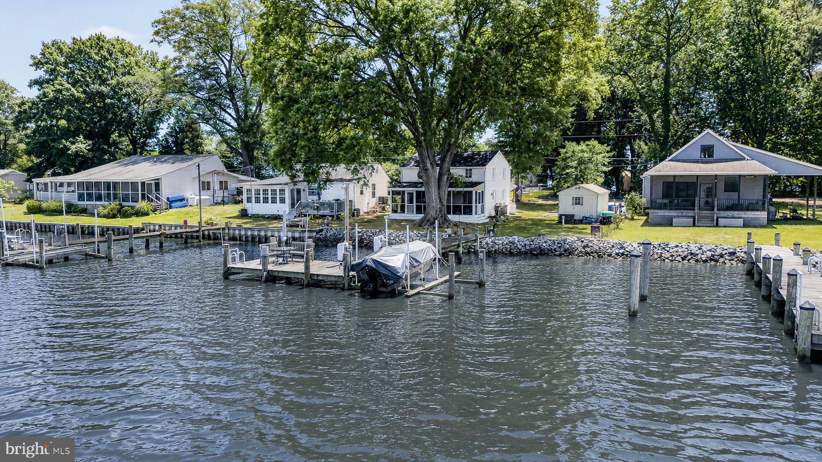 WOODLAND POINT SUB - Residential