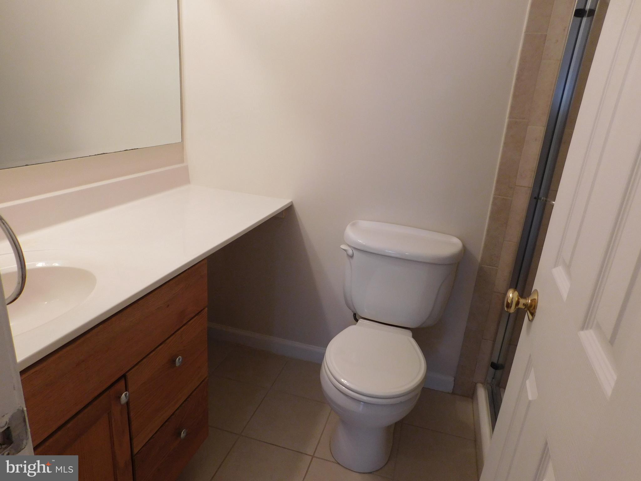 BURKE COVE - Residential Lease