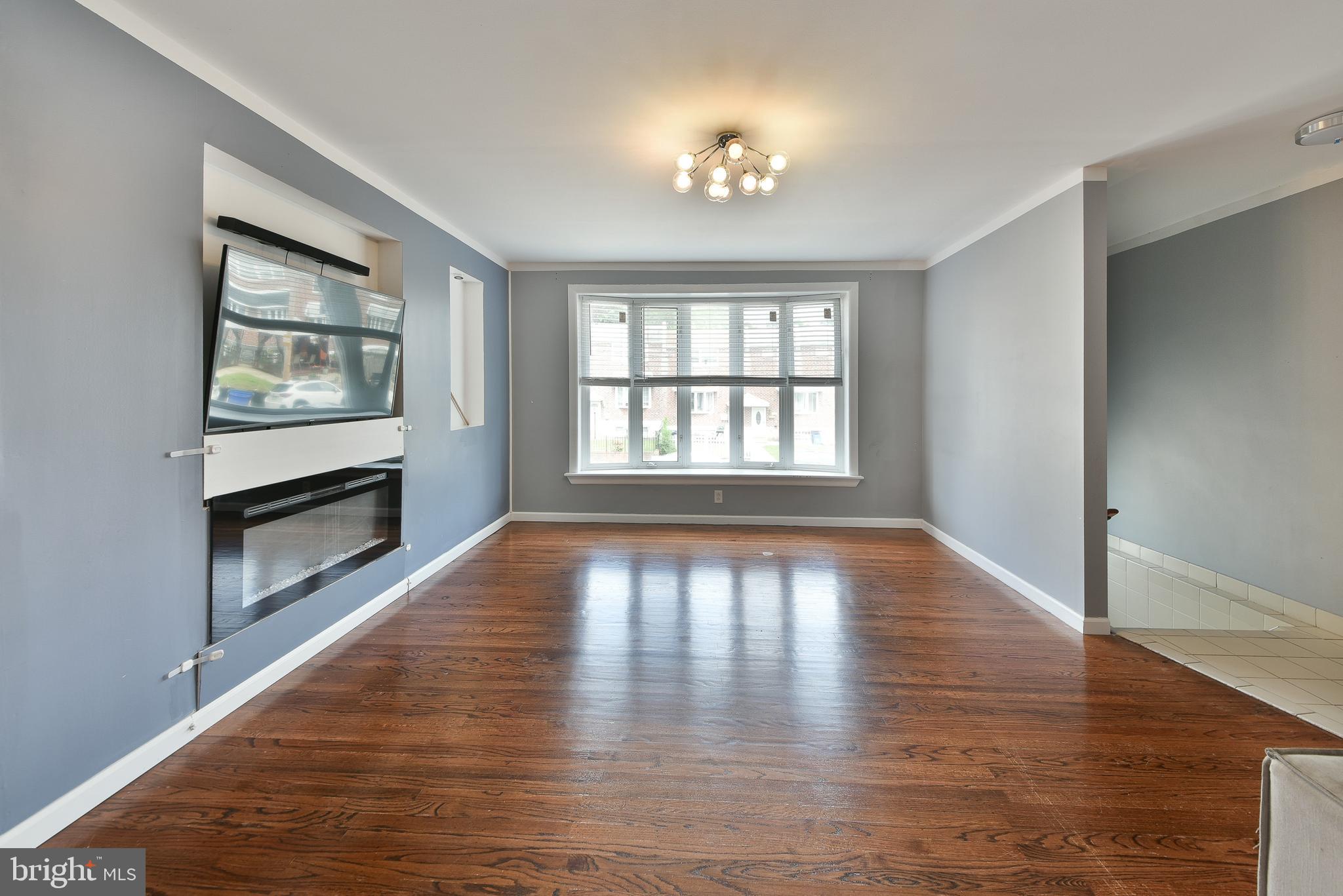 PHILADELPHIA - Residential