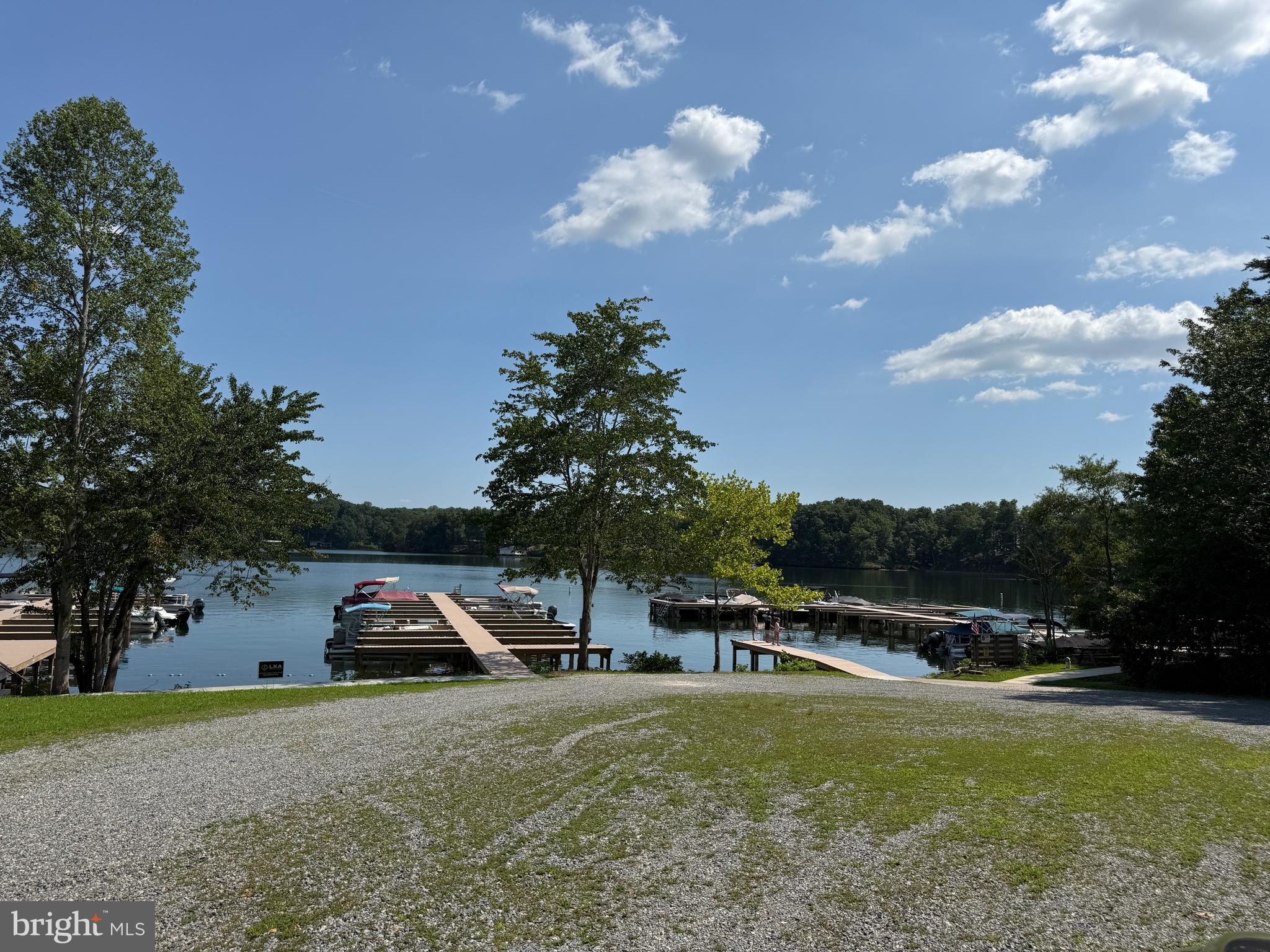 EDGEWOOD BAY - Land