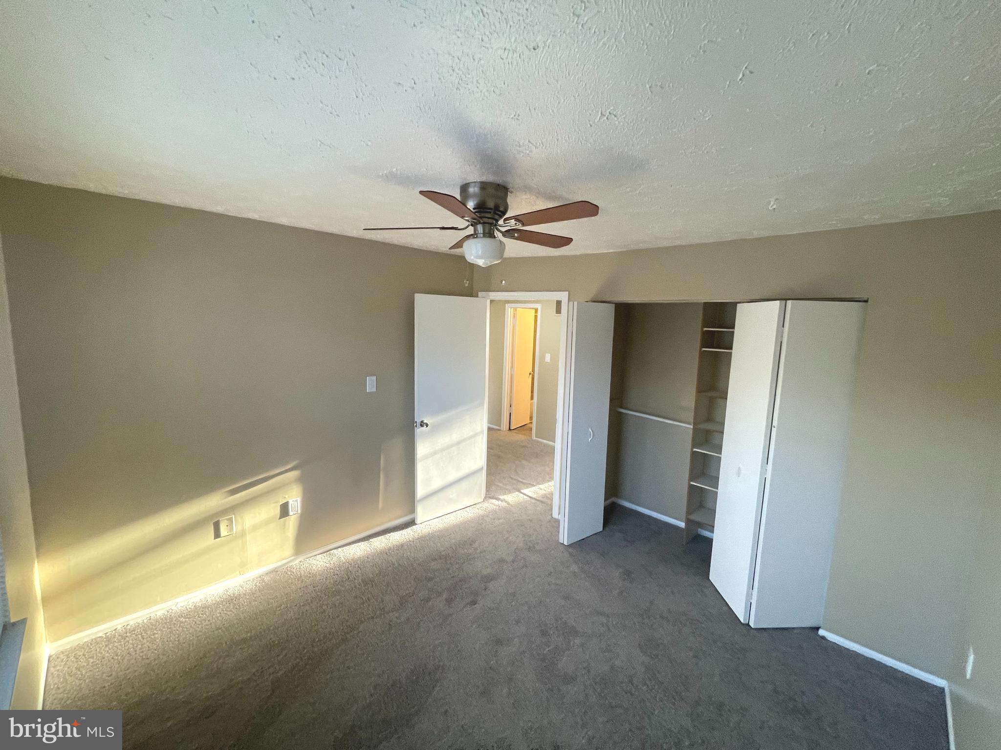 LANCASTER - Residential