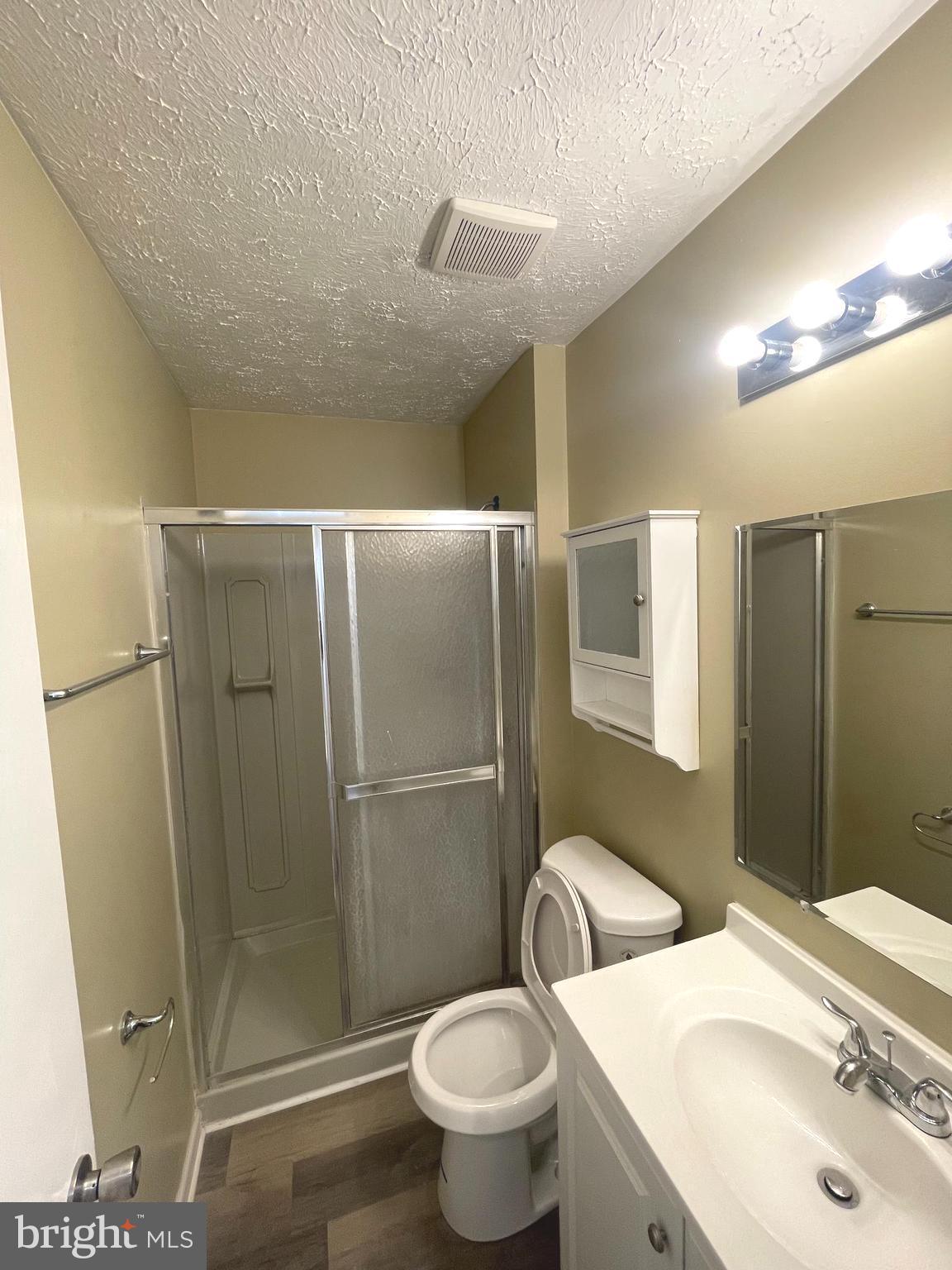 LANCASTER - Residential