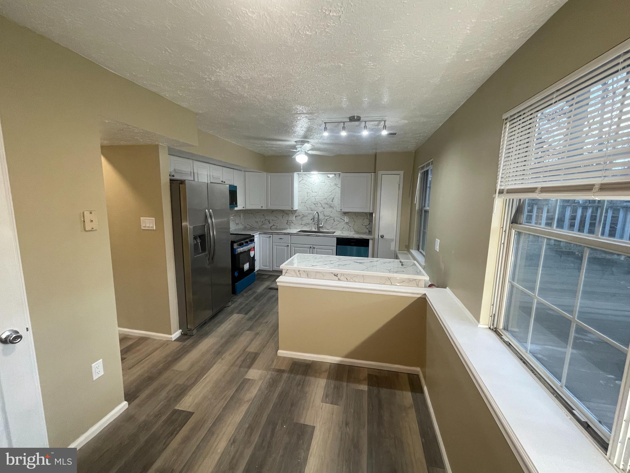 LANCASTER - Residential