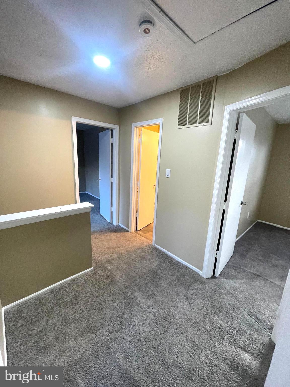 LANCASTER - Residential